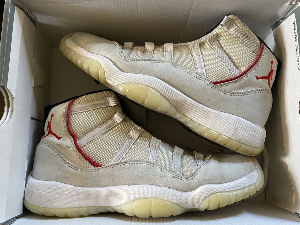 Jordan Brand Air Jordan 11 Retro “Platinum Tint” Size US 7 / EU 40 - 1 Thumbnail