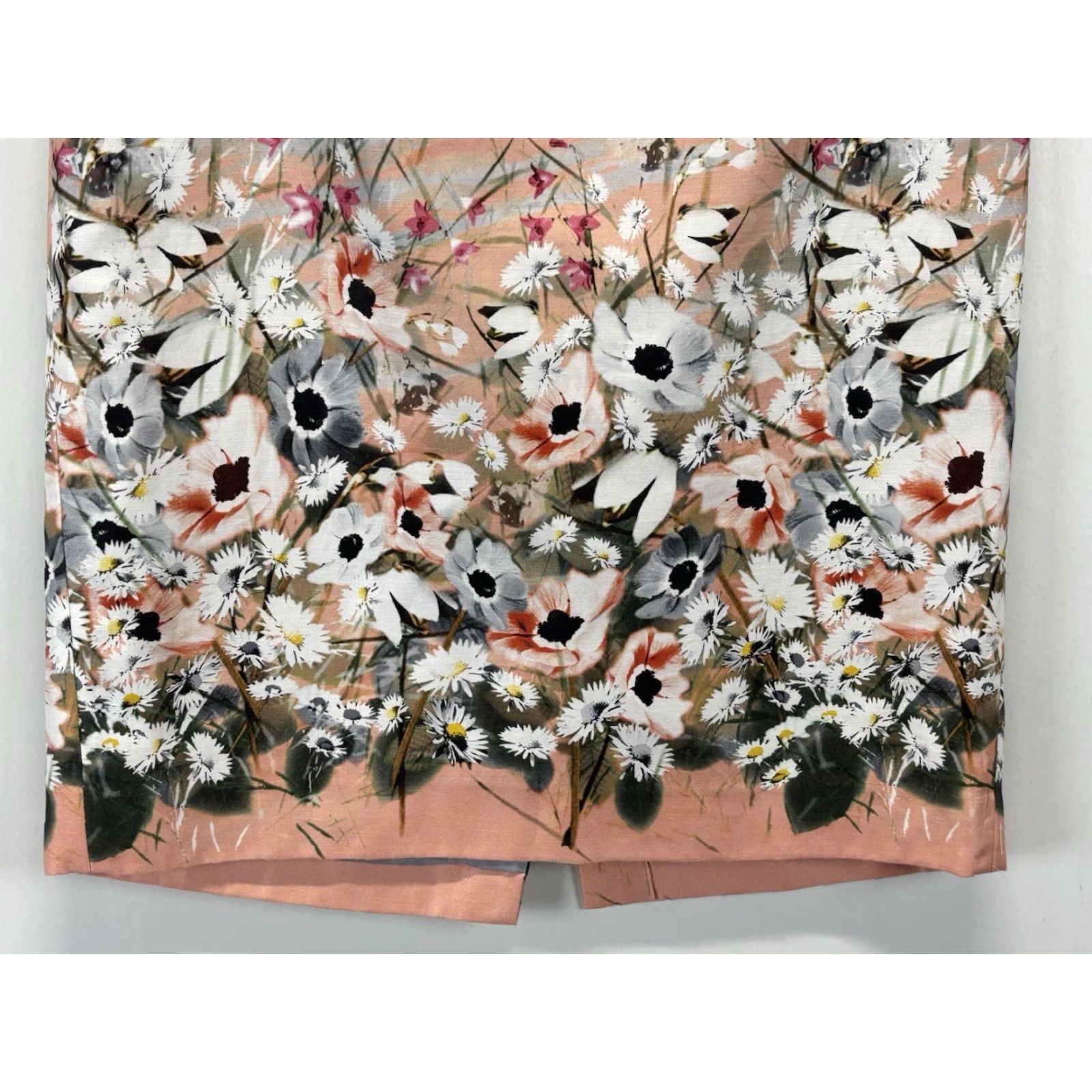 Talbots TALBOTS Floral Hummingbirds Linen Blend Skirt Size 6 Pink Lined Women's Size 28" / US 6 / IT 42 - 4 Thumbnail