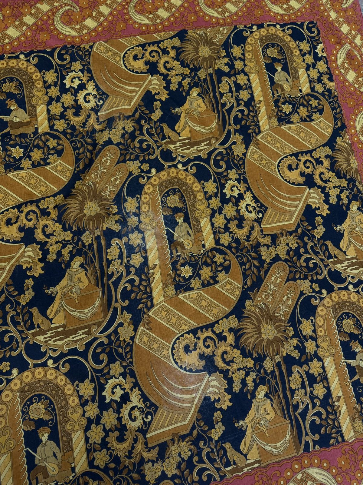 Salvatore Ferragamo 🇮🇹 Vintage 90s Salvatore Ferragamo Silk Scarf Baroque Italy Size ONE SIZE - 7 Thumbnail