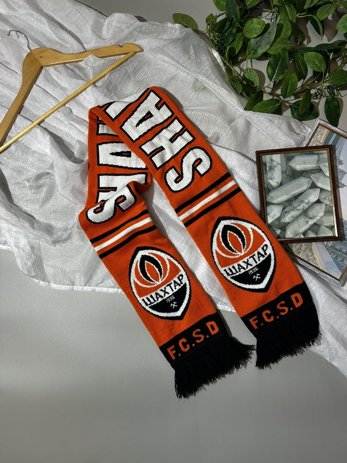 Desigual 🇺🇦 Authentic FC Shakhtar Donetsk Knitted Football Scarf Y2K Size ONE SIZE - 1 Thumbnail