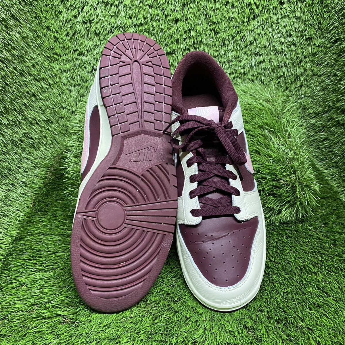 Nike Nike Dunk Low “Valentines” Size US 12 / EU 45 - 4 Thumbnail