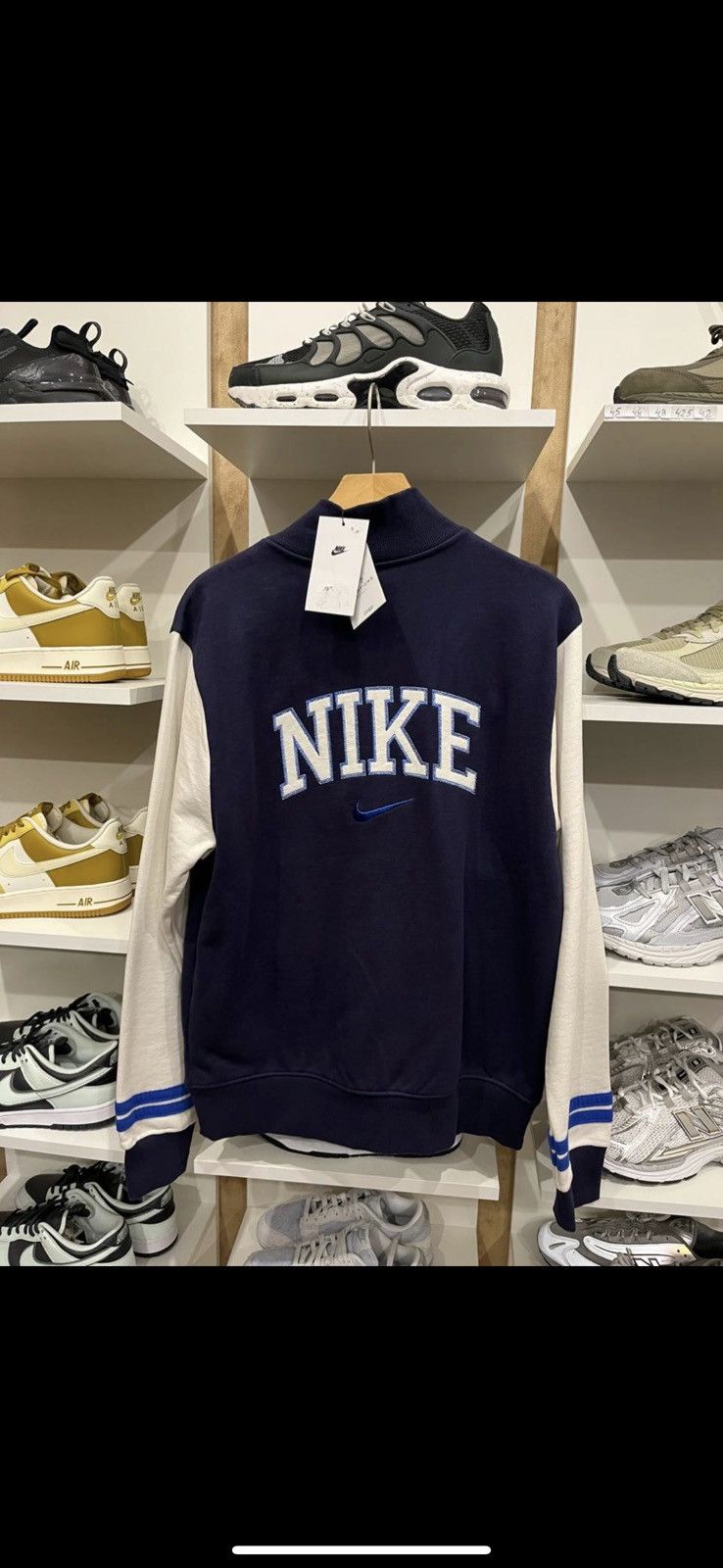 Nike Vintage Nike bomber big logo jacket size S blue navy Size US S / EU 44-46 / 1 - 1 Thumbnail