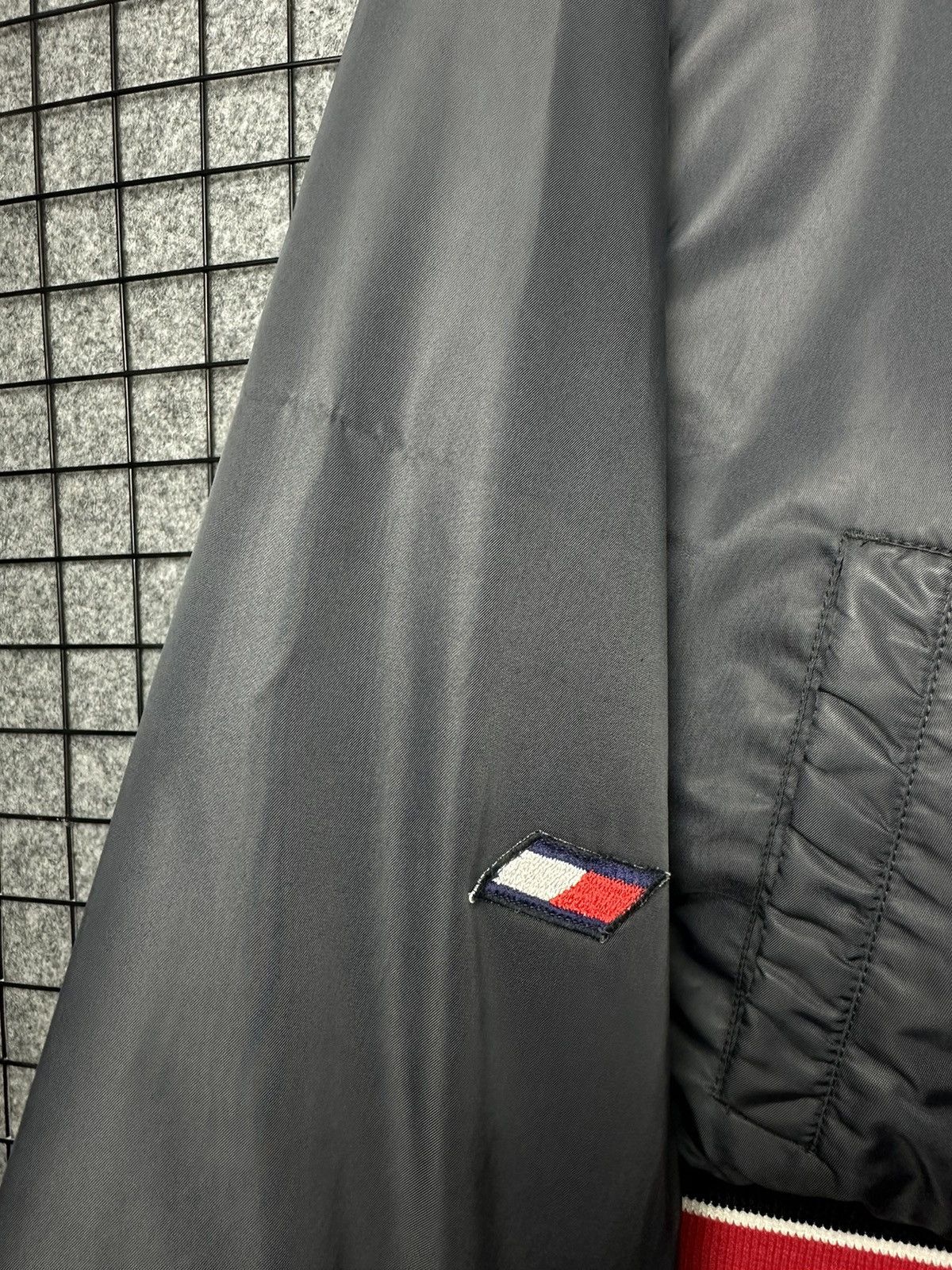 Tommy Hilfiger × Tommy Jeans Tommy Hilfiger Athletics Snap Button Nylon Bomber Size M Size US M / EU 48-50 / 2 - 4 Thumbnail