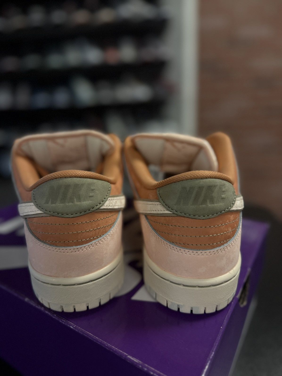 Nike 10.5 — Nike SB Dunk Low Trocadero Gardens (FV5926-200) Size US 10.5 / EU 43-44 - 11 Thumbnail