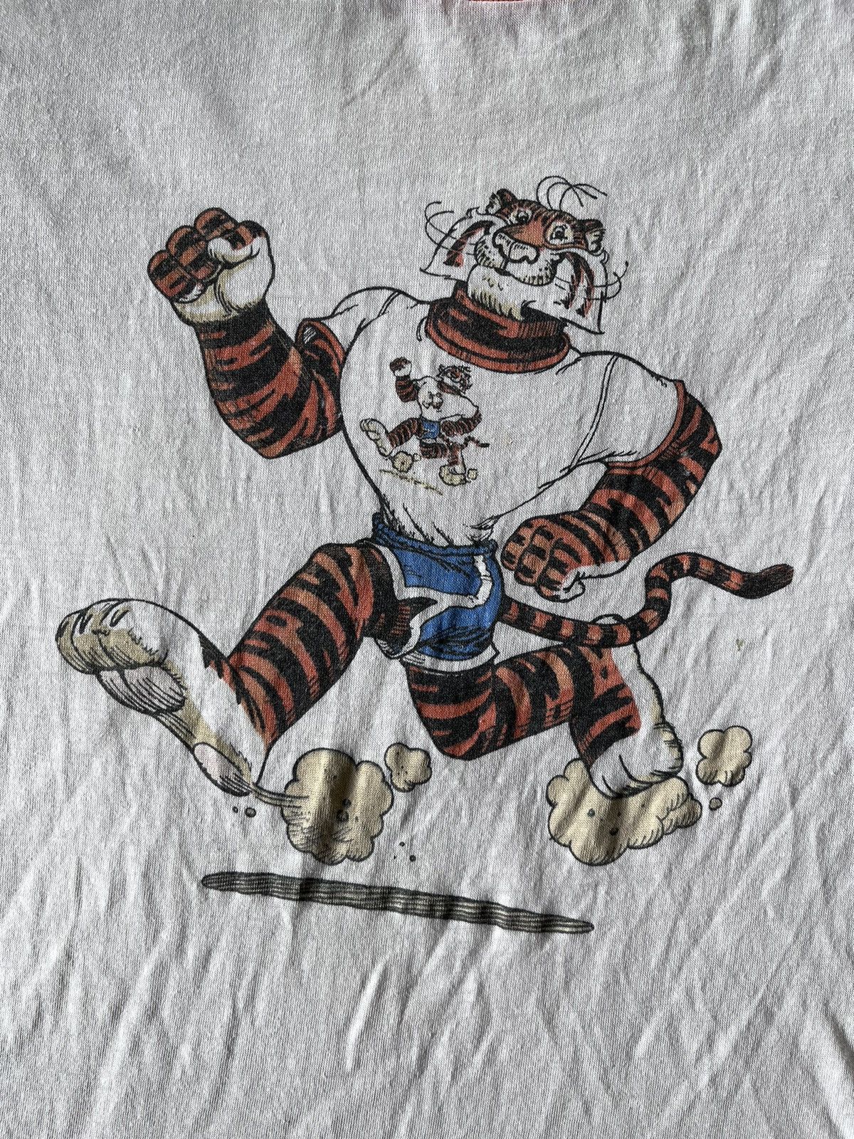 Vintage Vintage 1970s Tomy The Tiger Cereal Promo Ringer T Shirt Size US M / EU 48-50 / 2 - 2 Thumbnail