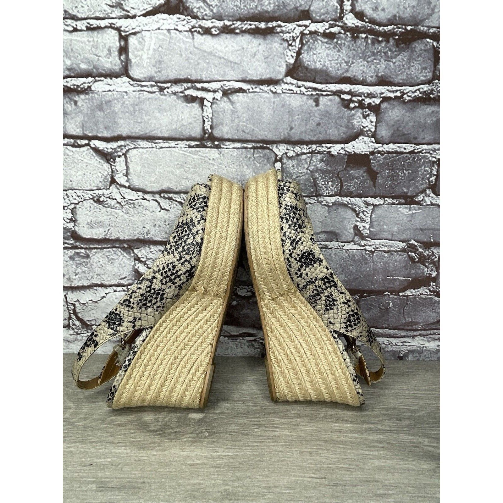 Coach Coach Ferry Snake Embossed Platform Espadrilles Wedges Strap Size US 7 / IT 37 - 11 Thumbnail