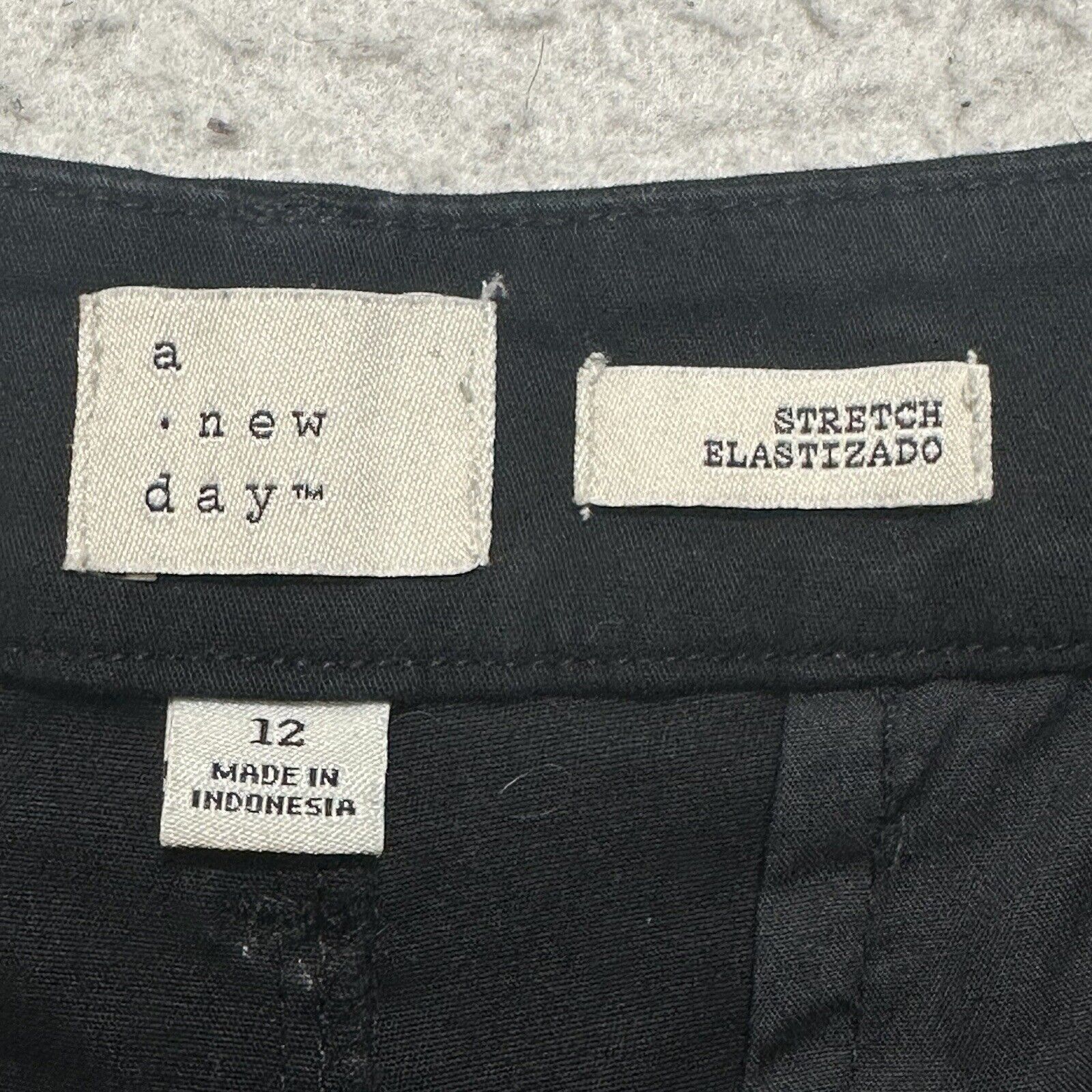 Other A New Day 12 4" Inseam Chino Flat Front Black Shorts Size 34" / US 12 / IT 48 - 5 Thumbnail