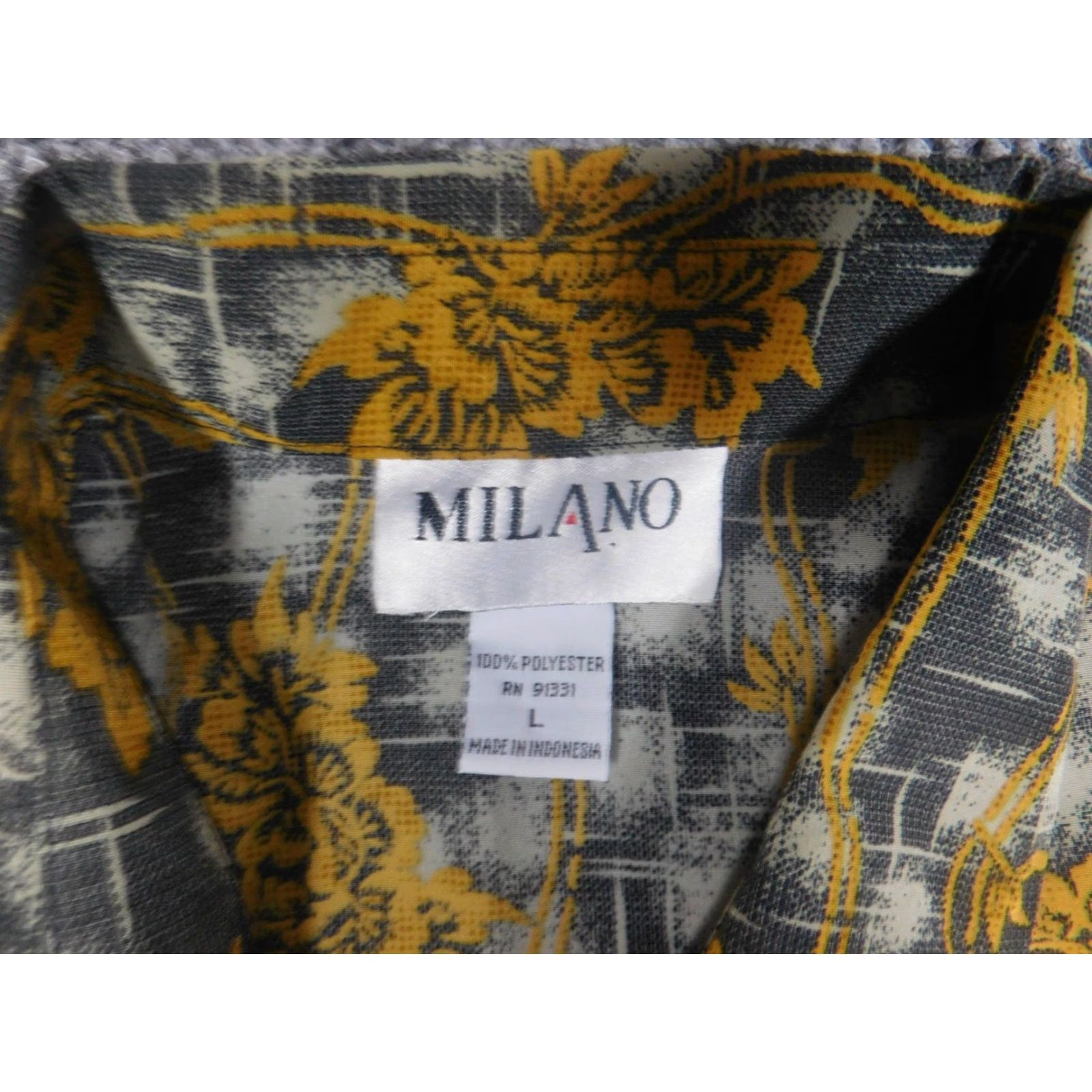 Vintage Milano Womens Button-Up Blouse L Green Floral Casual Long Sleeve Collared Lightweight Polyester Regular Size L / US 10 / IT 46 - 7 Thumbnail