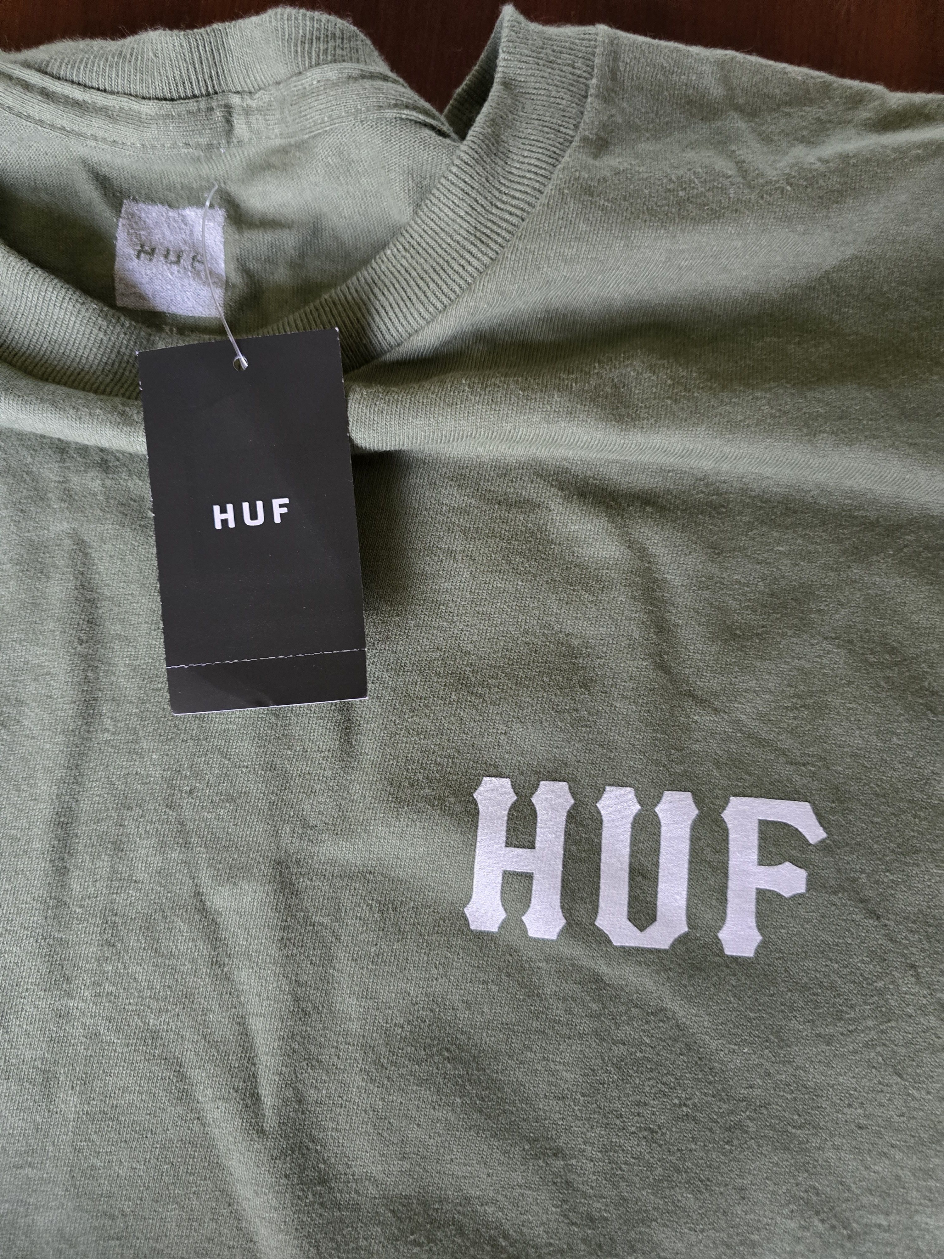 Huf HUF Classic Logo T Shirt Brand New Military Green Size XL Size US XL / EU 56 / 4 - 4 Thumbnail
