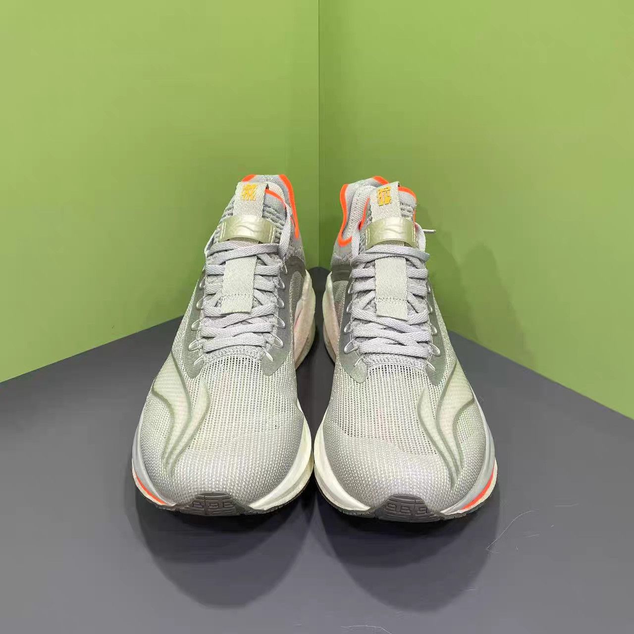 Li-Ning Li-Ning Big JueYing Boom Grey Orange Running Shoes K15 Size US 10 / EU 43 - 1 Thumbnail