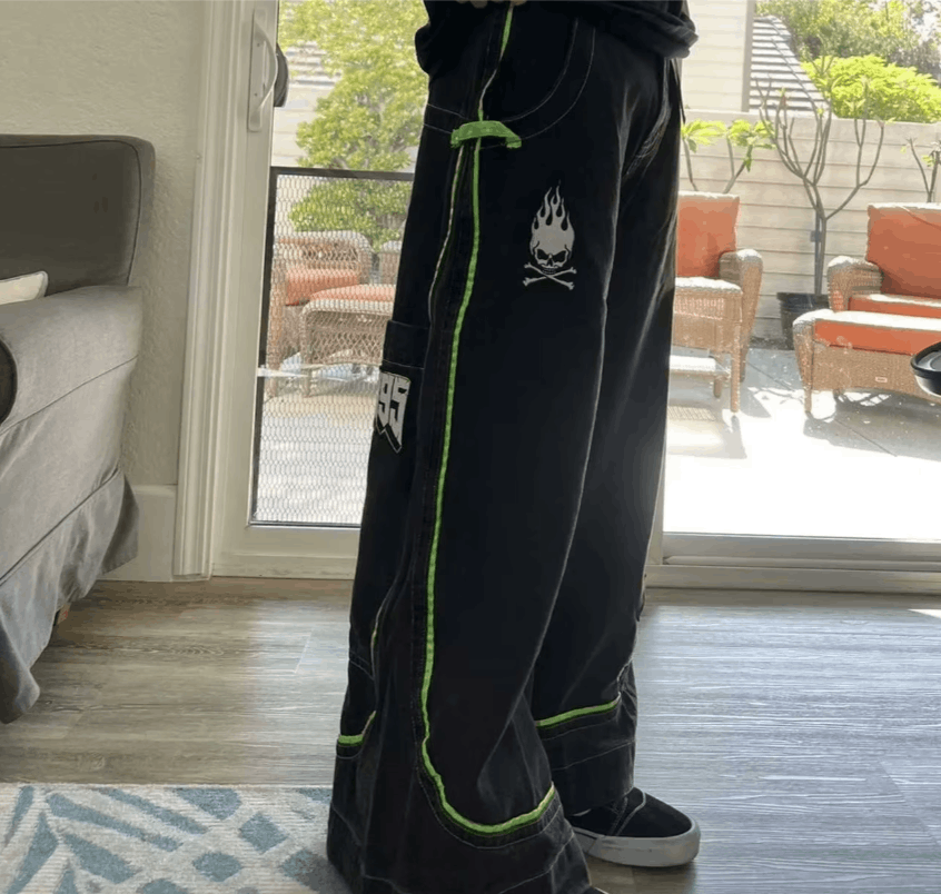 Embroidery Mopping Jeans Big Pocket Oversize