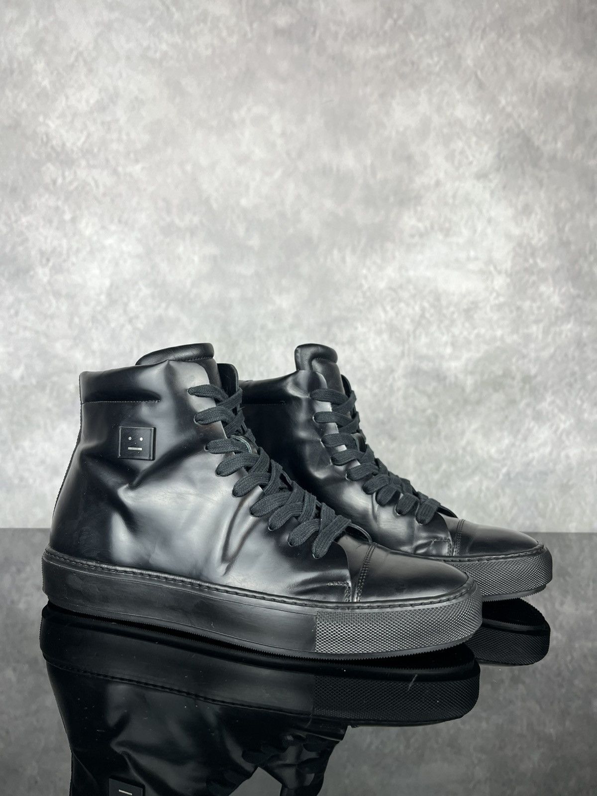 Acne Studios Acne Studios Black Leather Face Patch High-Top Sneakers 41 Size US 8 / EU 41 - 2 Thumbnail