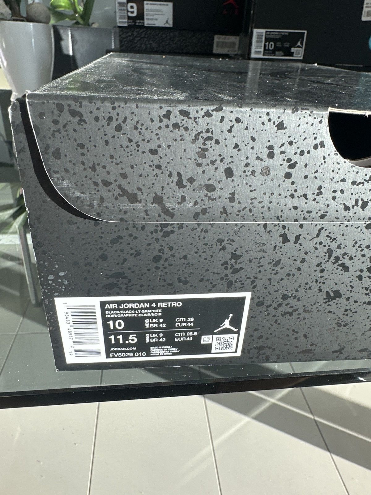 Jordan Brand J4 black cat Size US 10 / EU 43 - 15 Thumbnail