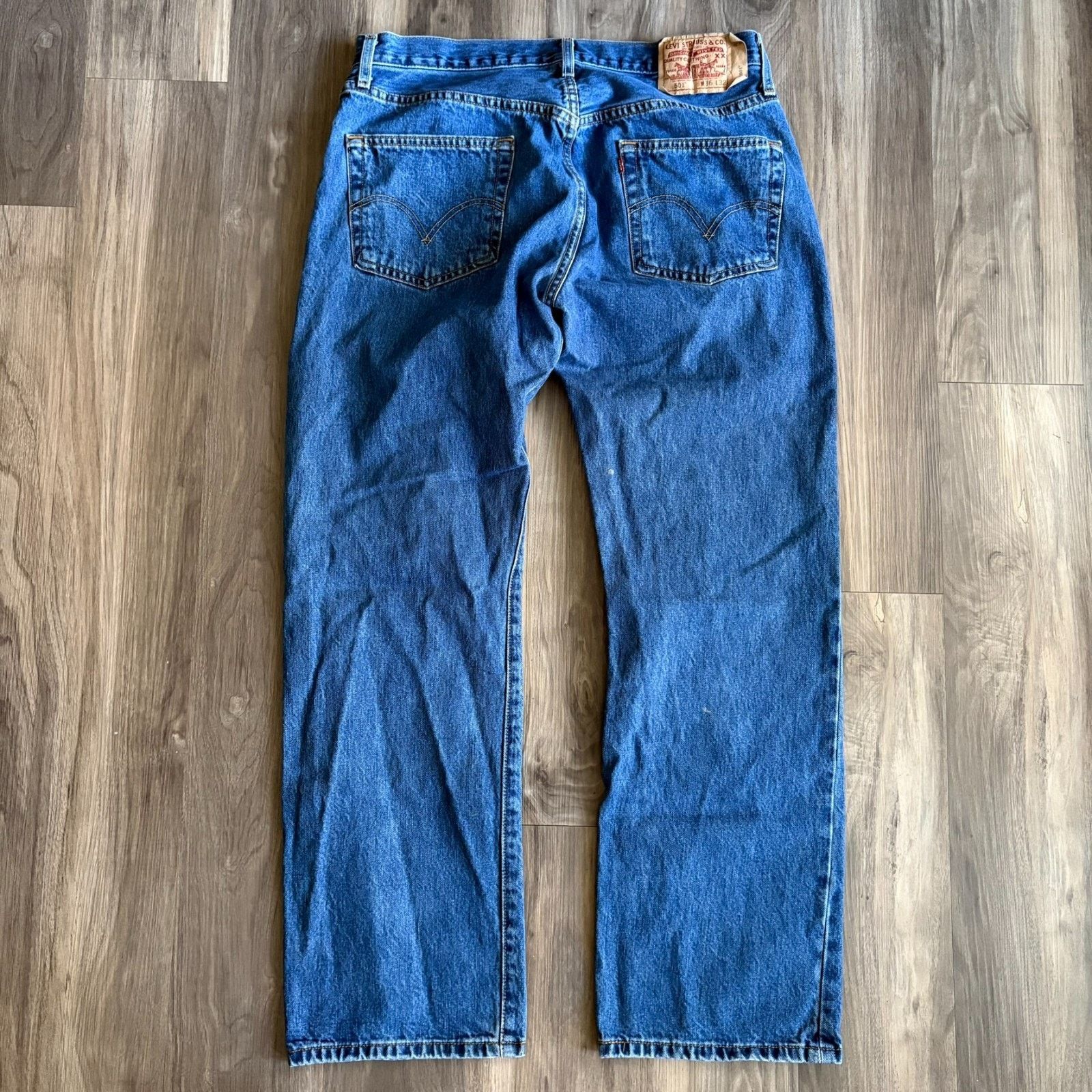 Levi's Levis 501 Jeans Mens Size 36x32 Blue Straight Button Fly Size US 36 / EU 52 - 7 Thumbnail