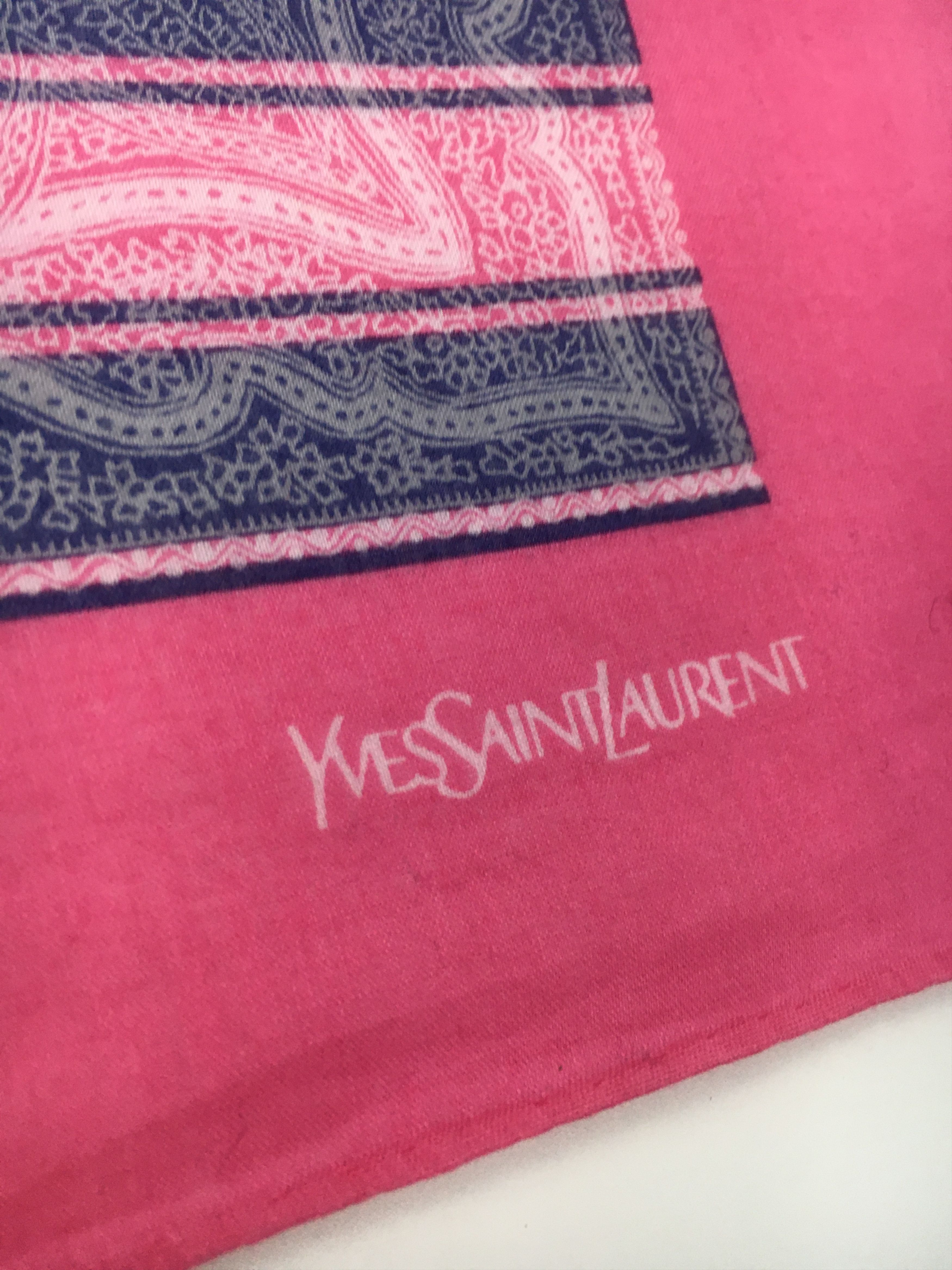 Vintage Yves Saint Laurent Handkerchief Bandana scarf HKC0134 Size ONE SIZE - 4 Thumbnail