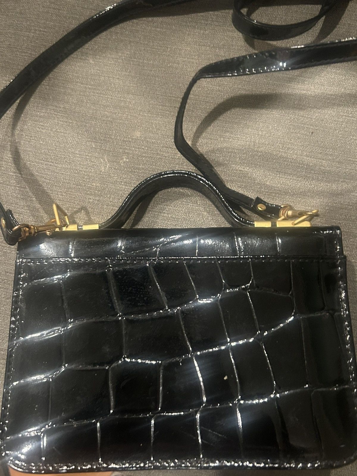 Versace Gianni Versace Medusa Patent Croc Embossed Clutch Size ONE SIZE - 9 Thumbnail