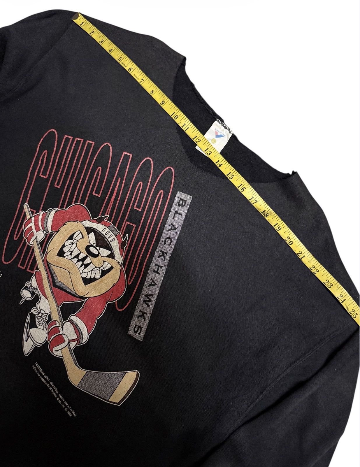 Vintage Rare Chicago Blackhawks Looney Tunes Vintage 1992s Size US XL / EU 56 / 4 - 7 Thumbnail