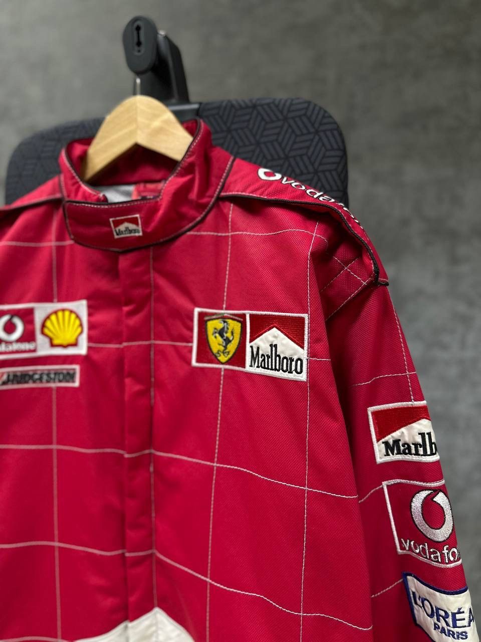 Ferrari × Vintage Vintage Ferarri Marlboro Racing Red Formula Uno Jacket Size US L / EU 52-54 / 3 - 15 Thumbnail