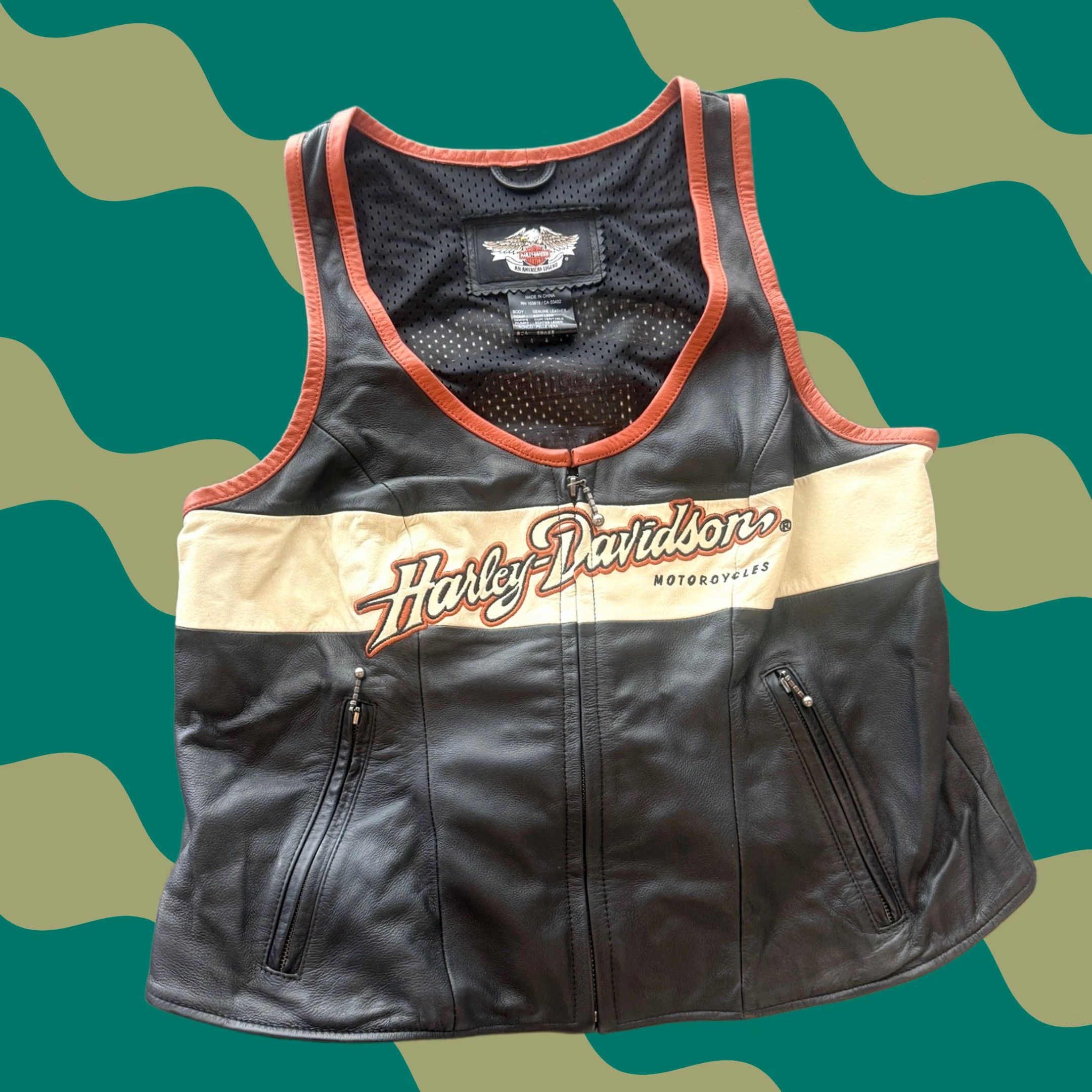Vintage VINTAGE Harley Davidson Leather Black Biker Motorcycle Full Zip Vest M Women Size M / US 6-8 / IT 42-44 - 1 Thumbnail