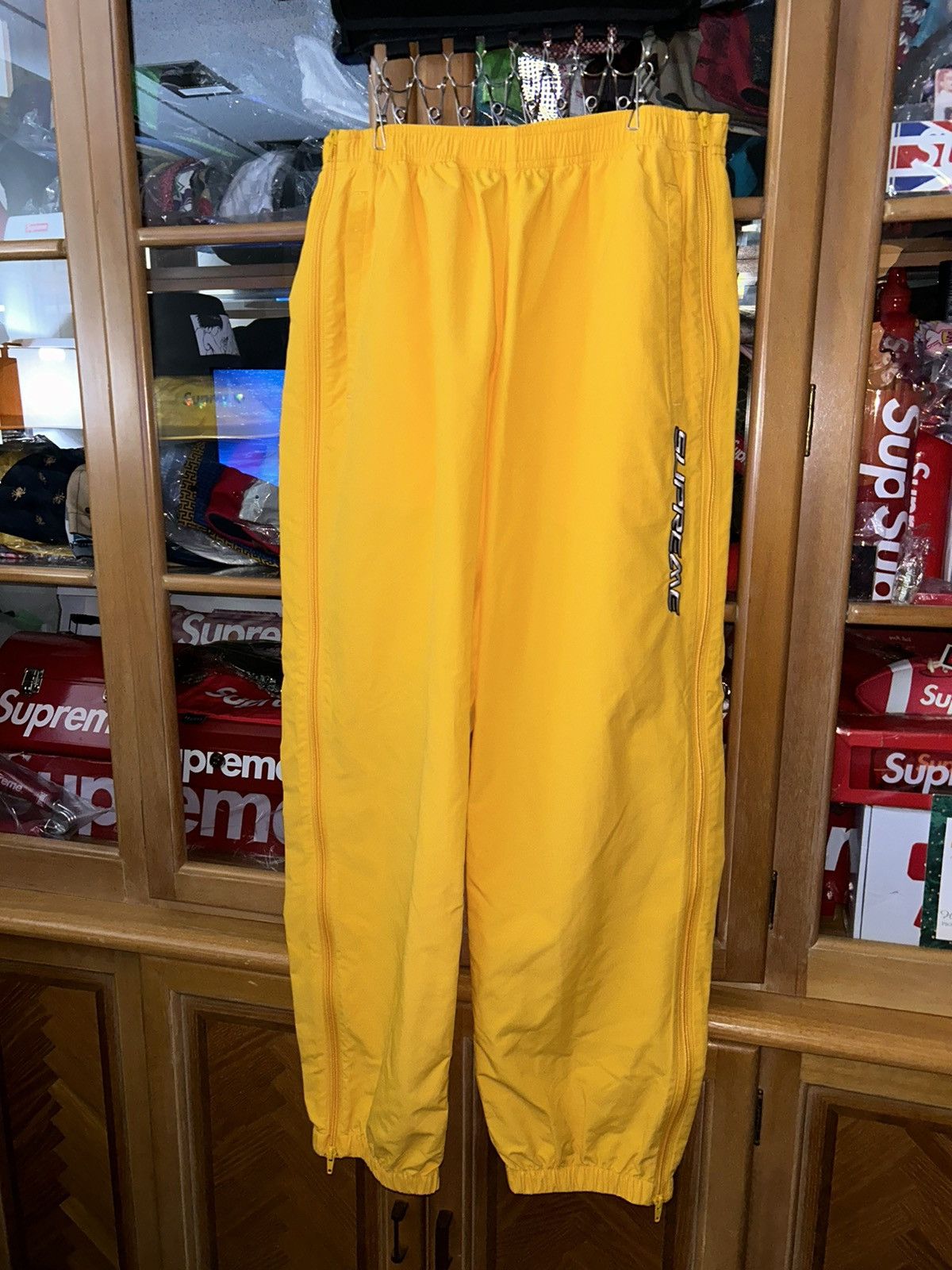 Supreme Supreme Full Zip Baggy Warm Up Pant Yellow SS23 Medium NEW Size US 34 / EU 50 - 1 Thumbnail