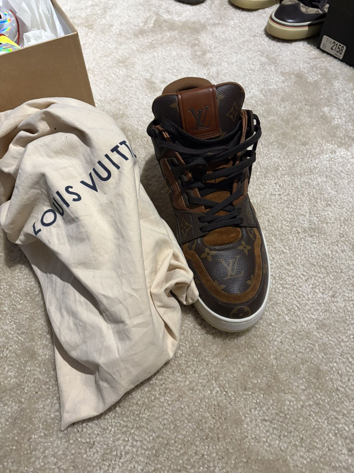 Louis Vuitton Louis Vuitton LV Trainer Low Classic Monogram Size US 9 / EU 42 - 2 Thumbnail