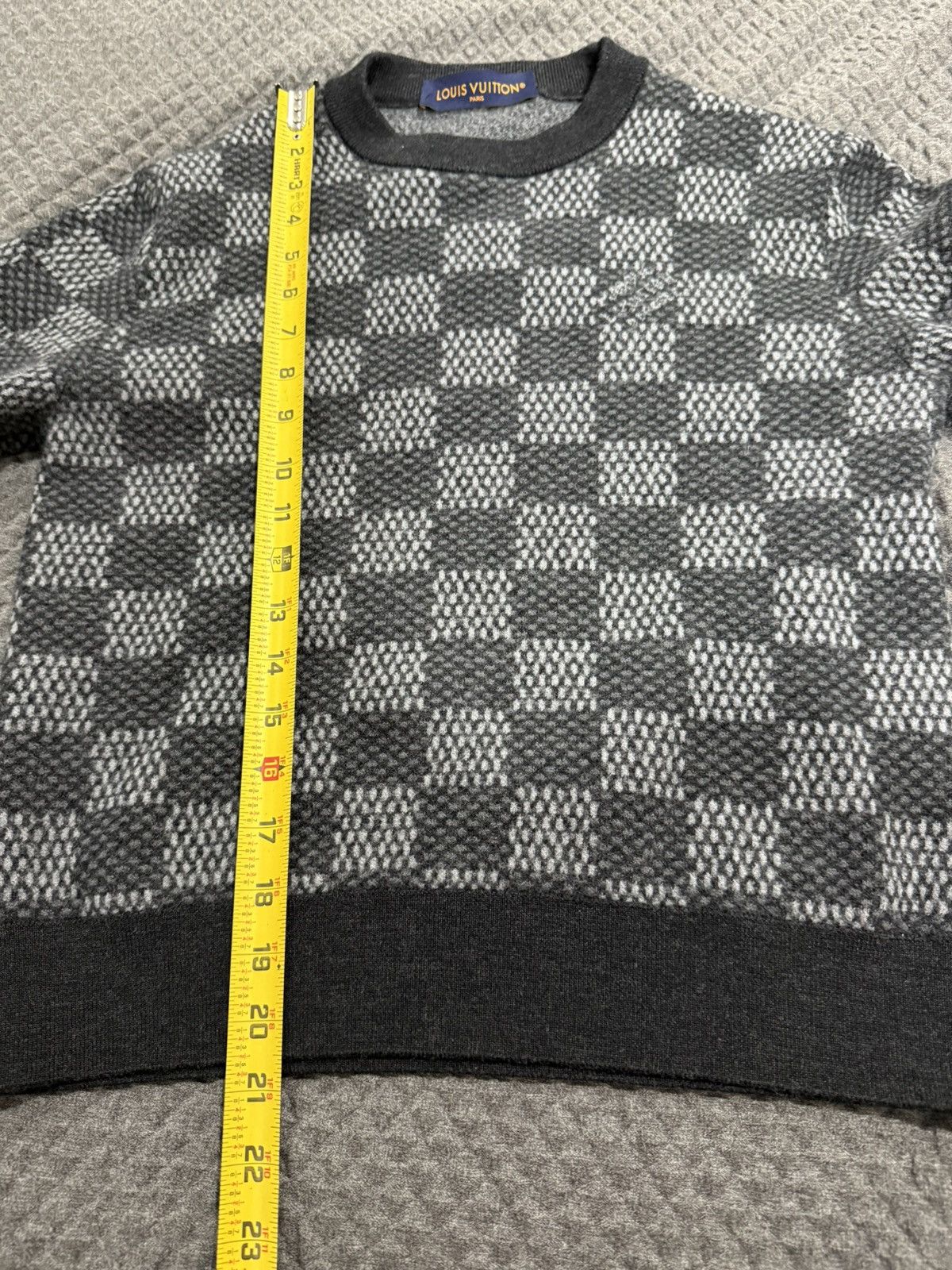 Louis Vuitton Damier Wool Crewneck Size US S / EU 44-46 / 1 - 9 Thumbnail