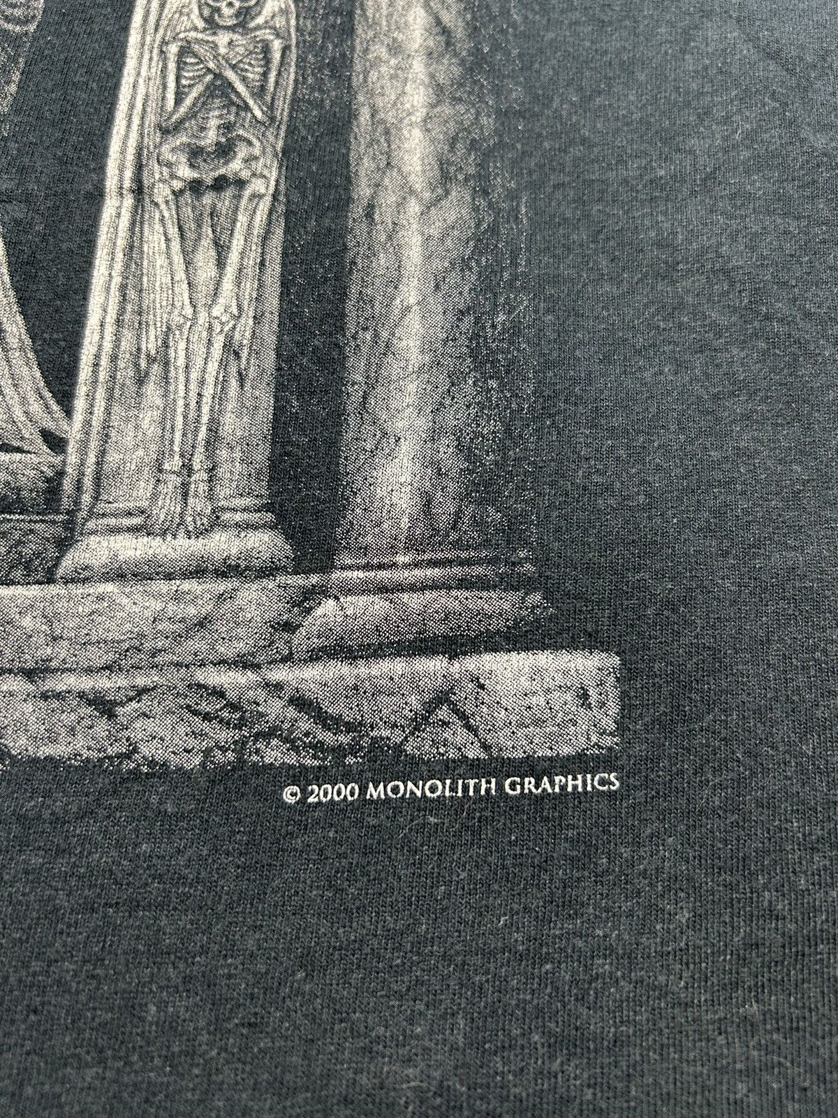 Band Tees Vintage 2000 Monolith Graphics Joseph Vargo Gothic Art Tee Size US M / EU 48-50 / 2 - 6 Thumbnail