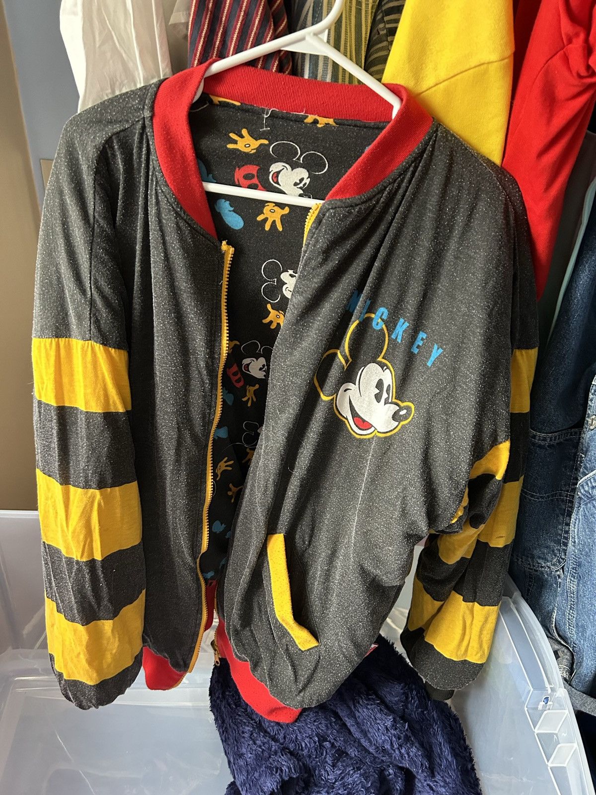 Mickey Mouse × Vintage VINTAGE REVERSIBLE MICKEY MOUSE PUFFER ZIP UP SWEATER Size US XL / EU 56 / 4 - 2 Thumbnail