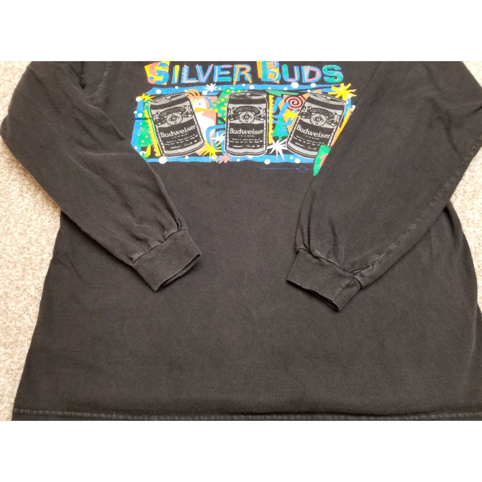 Hanes VINTAGE Budweiser Shirt Mens M Black Christmas Silver Buds Anheuser-Busch LS TEE Size US M / EU 48-50 / 2 - 5 Thumbnail