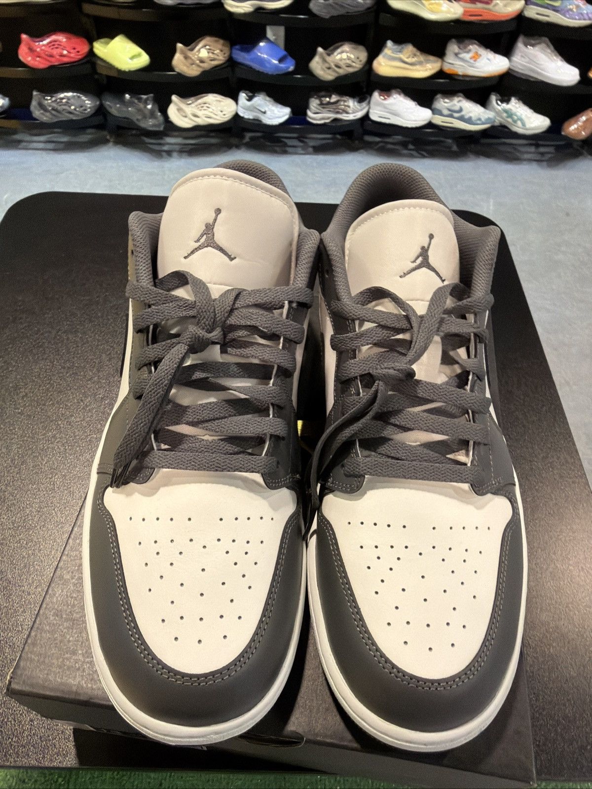 Jordan Brand Nike Air Jordan 1 Low Iron Gray Summit White Sneakers 553558 Size US 13 / EU 46 - 10 Thumbnail