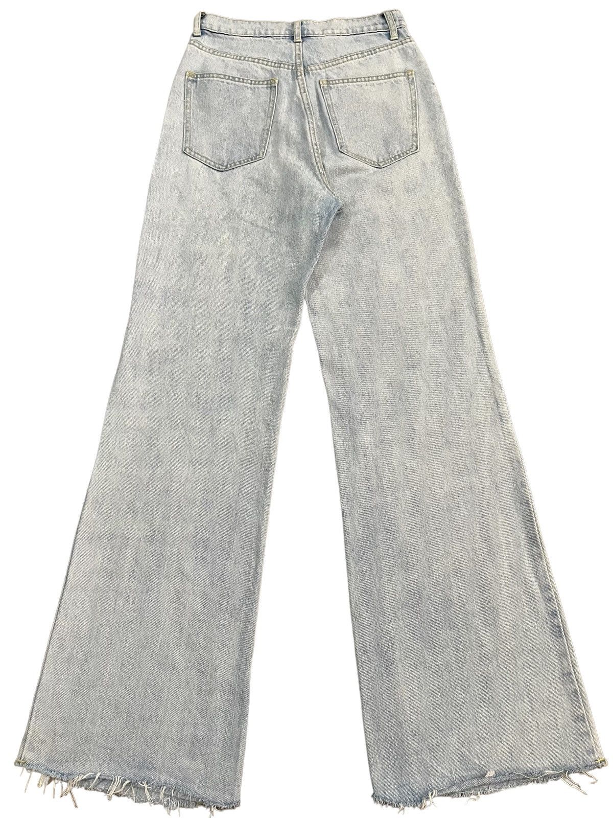 Japanese Brand Vintage Japanese Brand Light Blue Wash Distress Flare Jeans Size 25" / US 0 / IT 36 - 2 Thumbnail