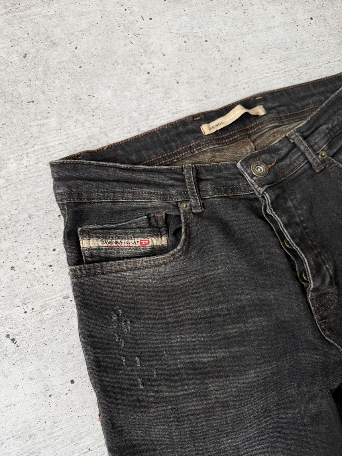 Diesel Diesel B.N.A. S/S 2022 Release Distressed Slim-Fit Jeans Size US 30 / EU 46 - 10 Thumbnail