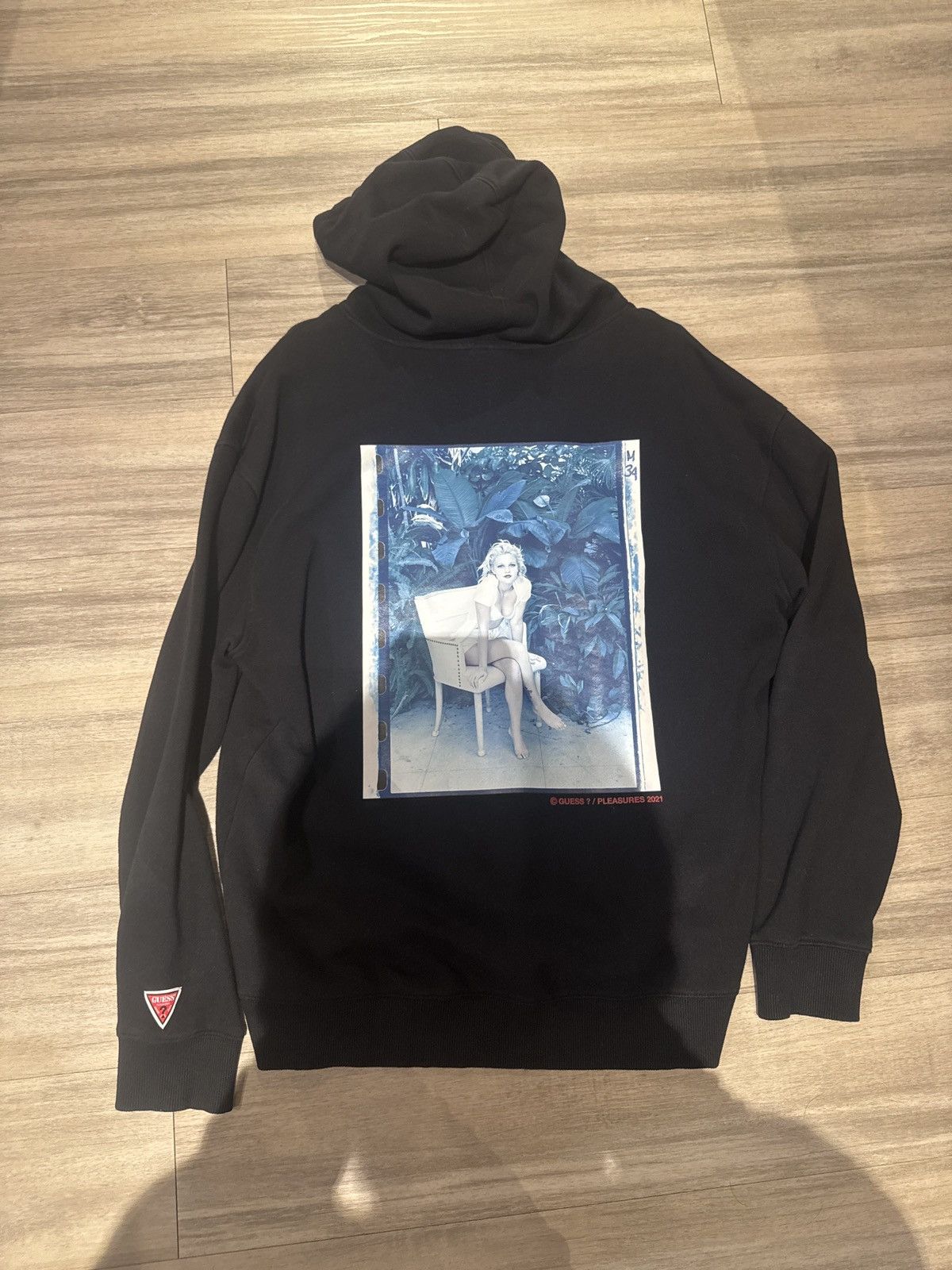 Guess × Pleasures Pleasures X Guess Graphic Hoodie Size US M / EU 48-50 / 2 - 1 Thumbnail