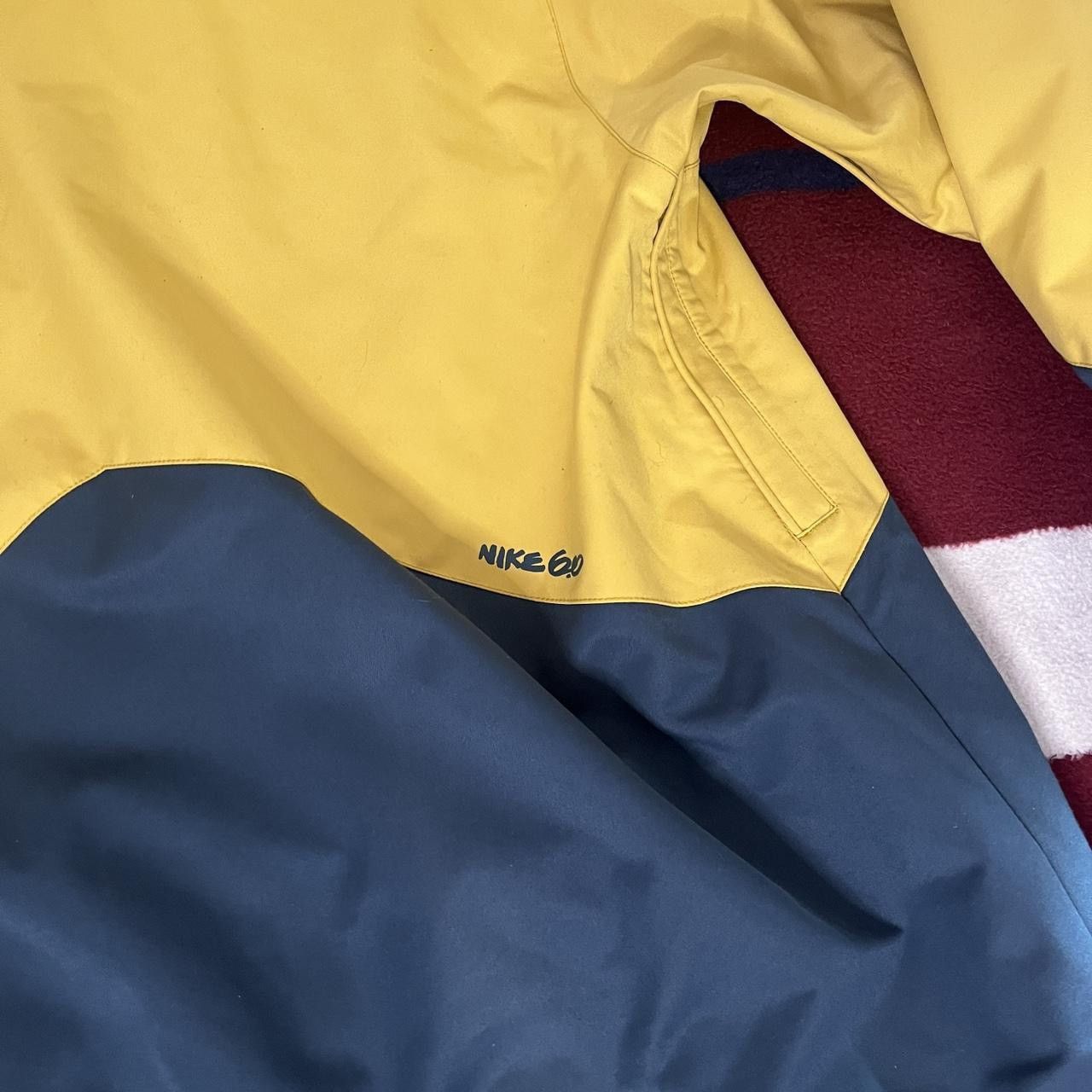 Nike Nike SB Kampai 6.0 Snowboarding Jacket Yellow Blue Size US L / EU 52-54 / 3 - 8 Thumbnail