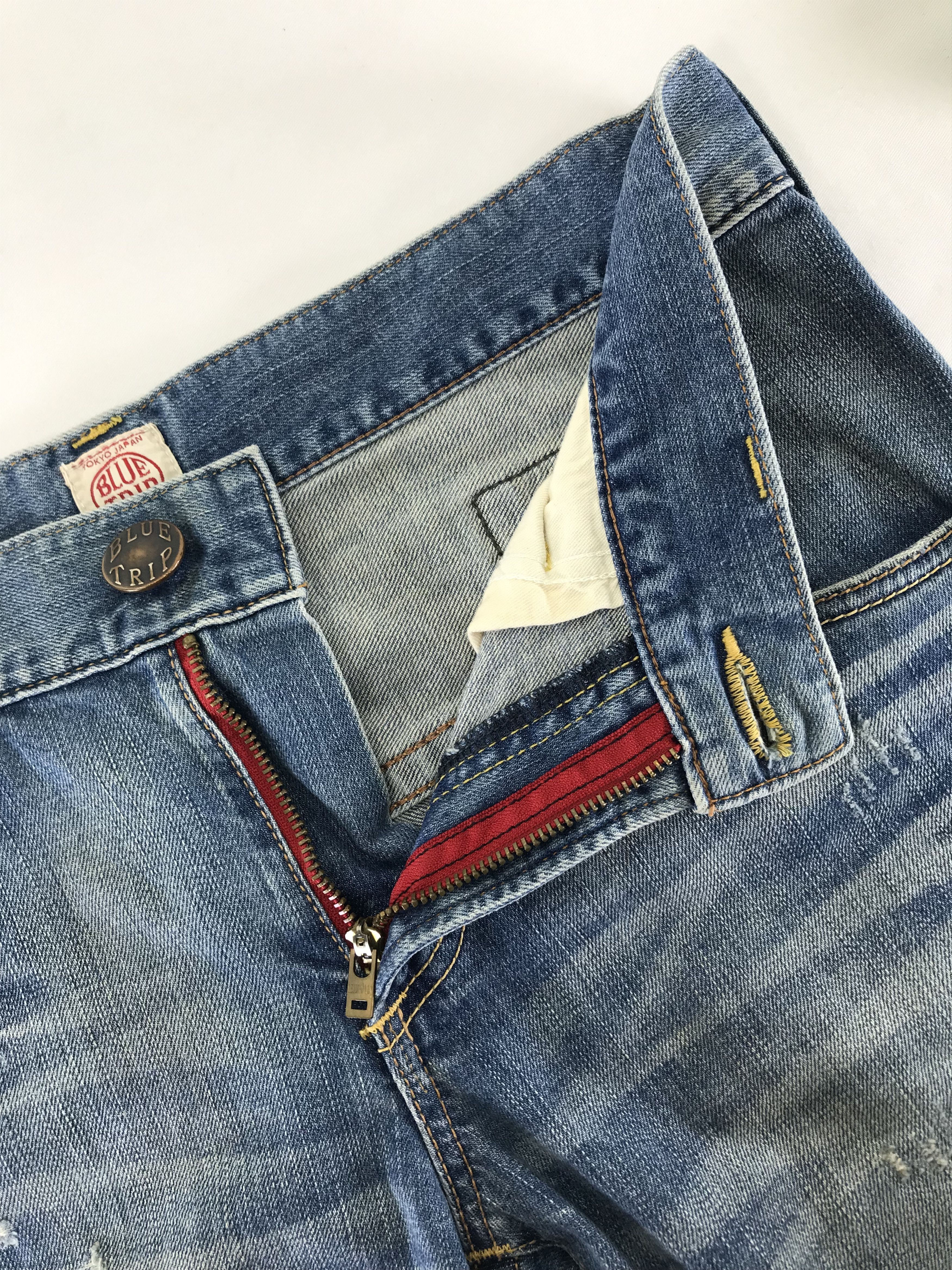 Edwin Vintage Edwin Cowboy Leather Buckle Back Flare Jeans Size US 32 / EU 48 - 9 Thumbnail