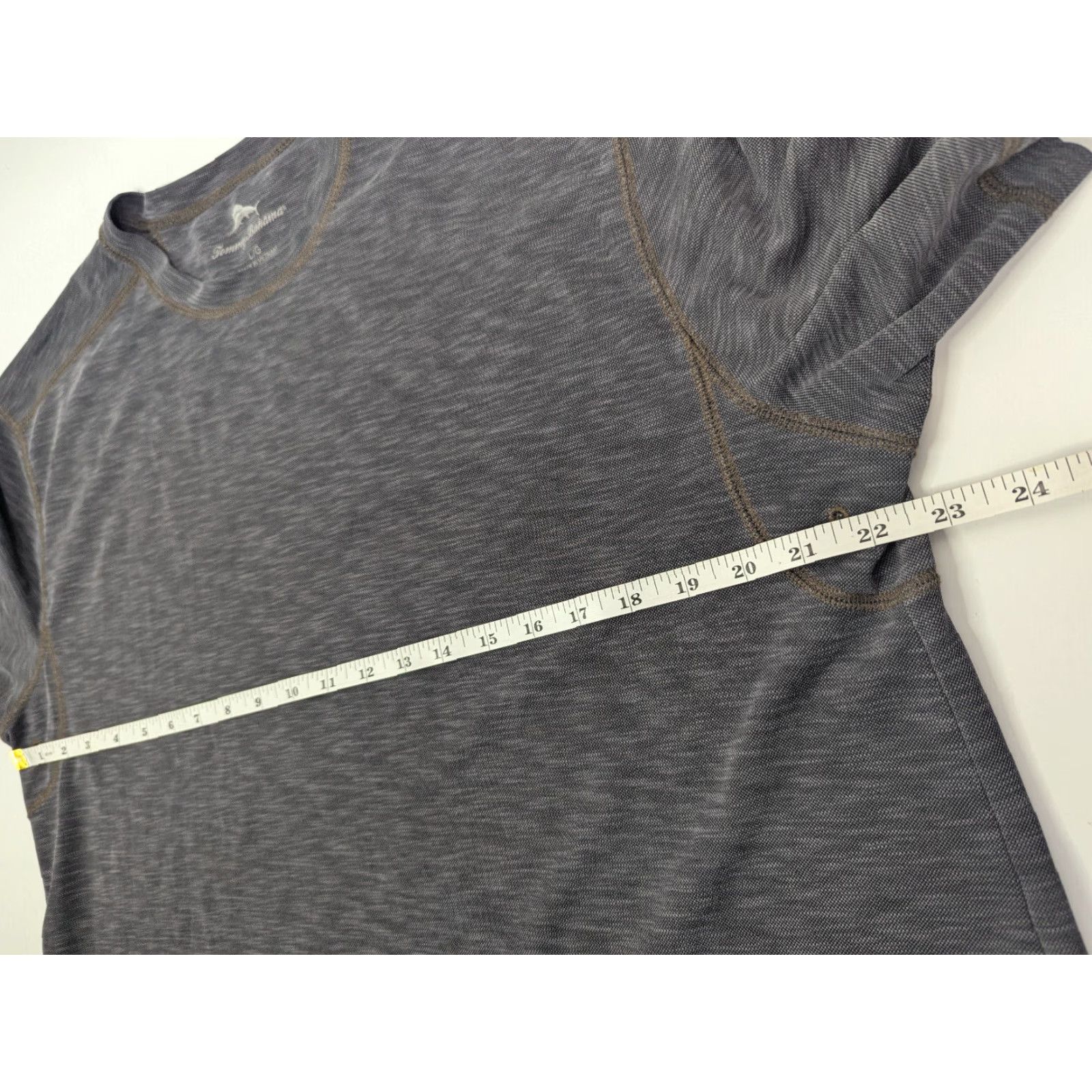 Tommy Bahama Tommy Bahama T-Shirt Mens Large Gray Lyocell Blend Knit Short Sleeve Breezeway Size US L / EU 52-54 / 3 - 5 Thumbnail