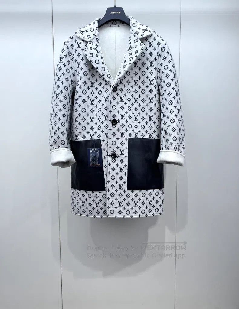Louis Vuitton Louis Vuitton Presbyopic reversible cashmere coat Size S / US 4 / IT 40 - 1 Thumbnail