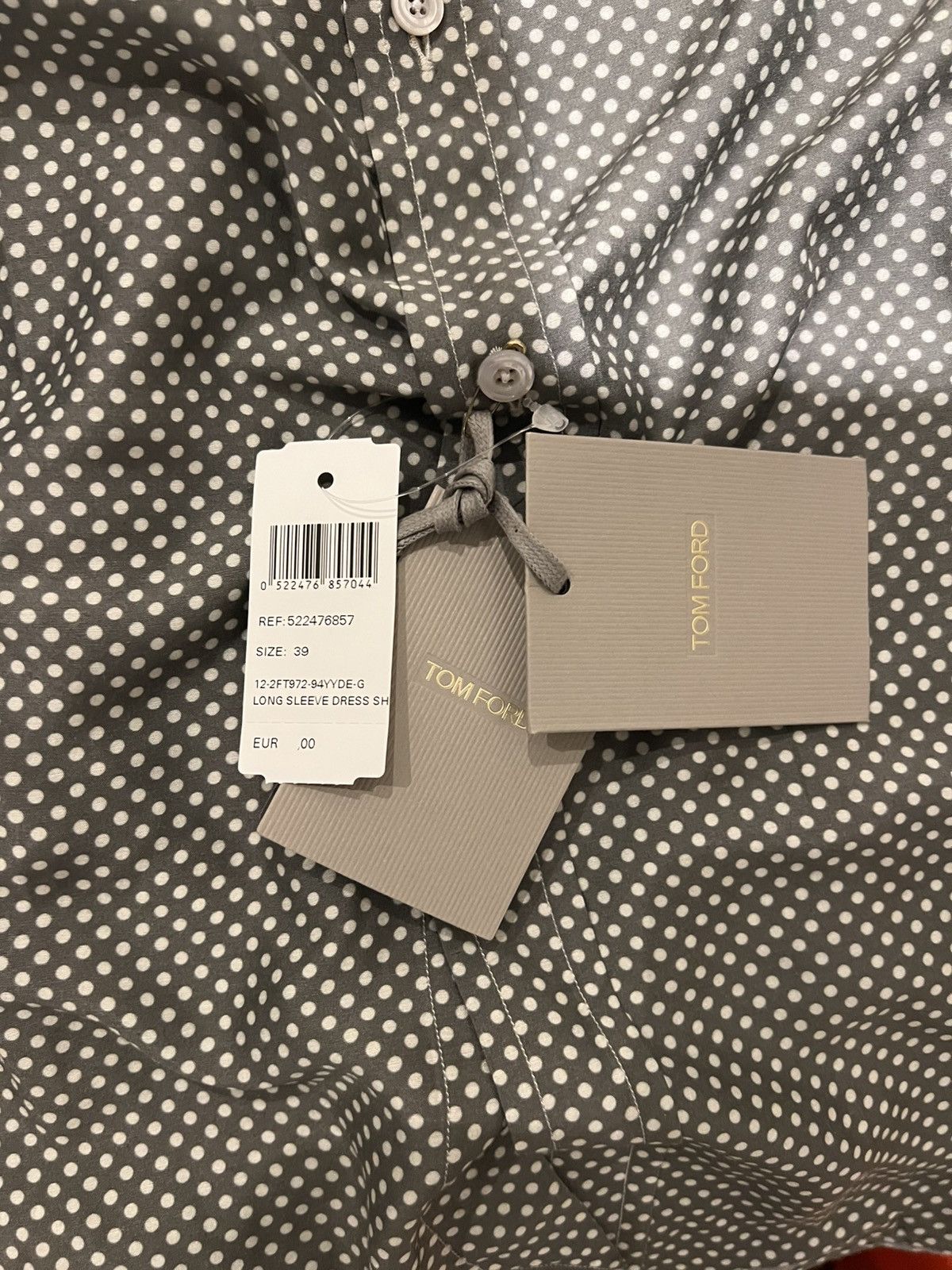 Tom Ford Tom ford Dalmatian black white casual shirt Size 15/5 39 Size US M / EU 48-50 / 2 - 7 Thumbnail