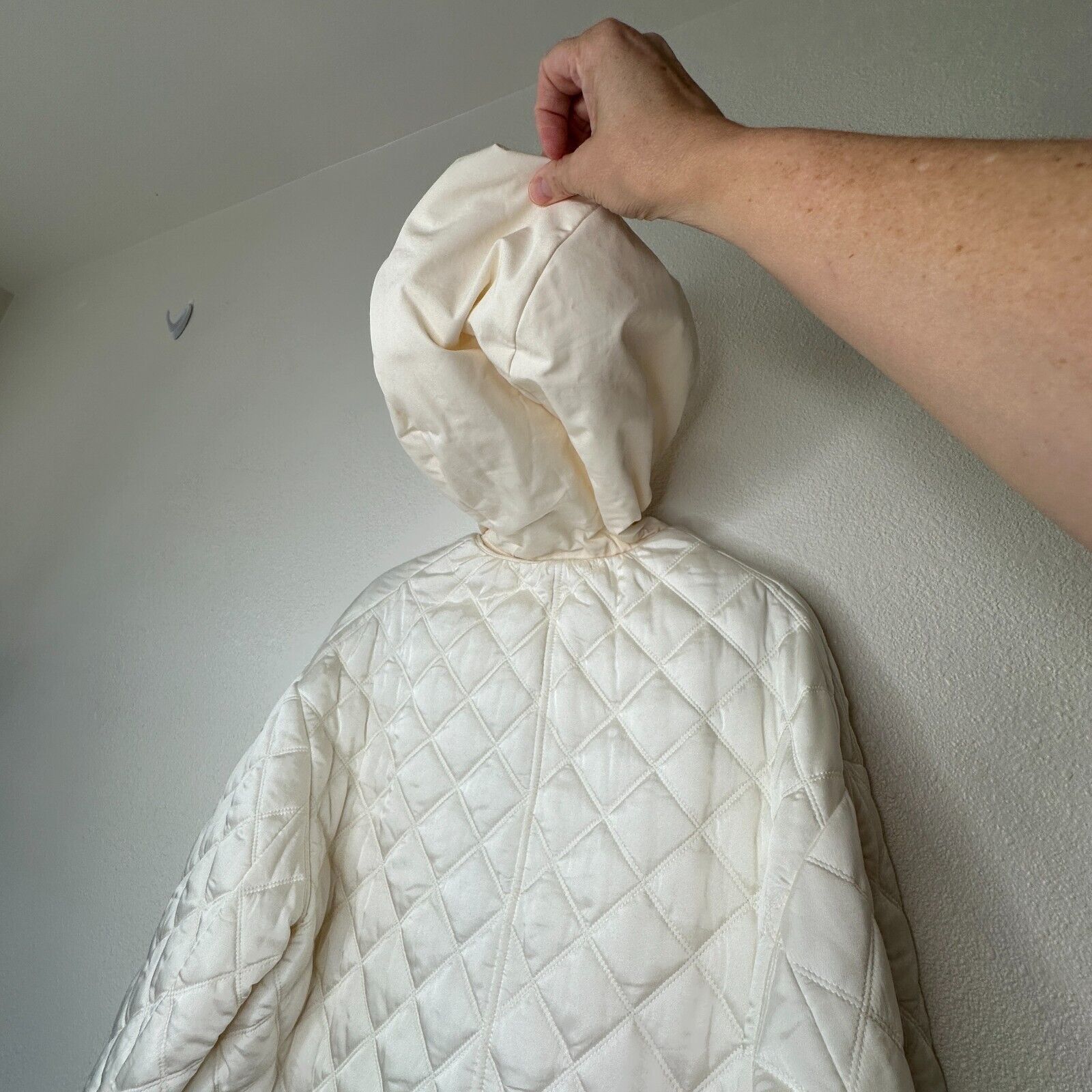 Jil Sander Jil Sander Cream Goldfish Long Quilted Zip Hooded Jacket 36 Size M / US 6-8 / IT 42-44 - 3 Thumbnail