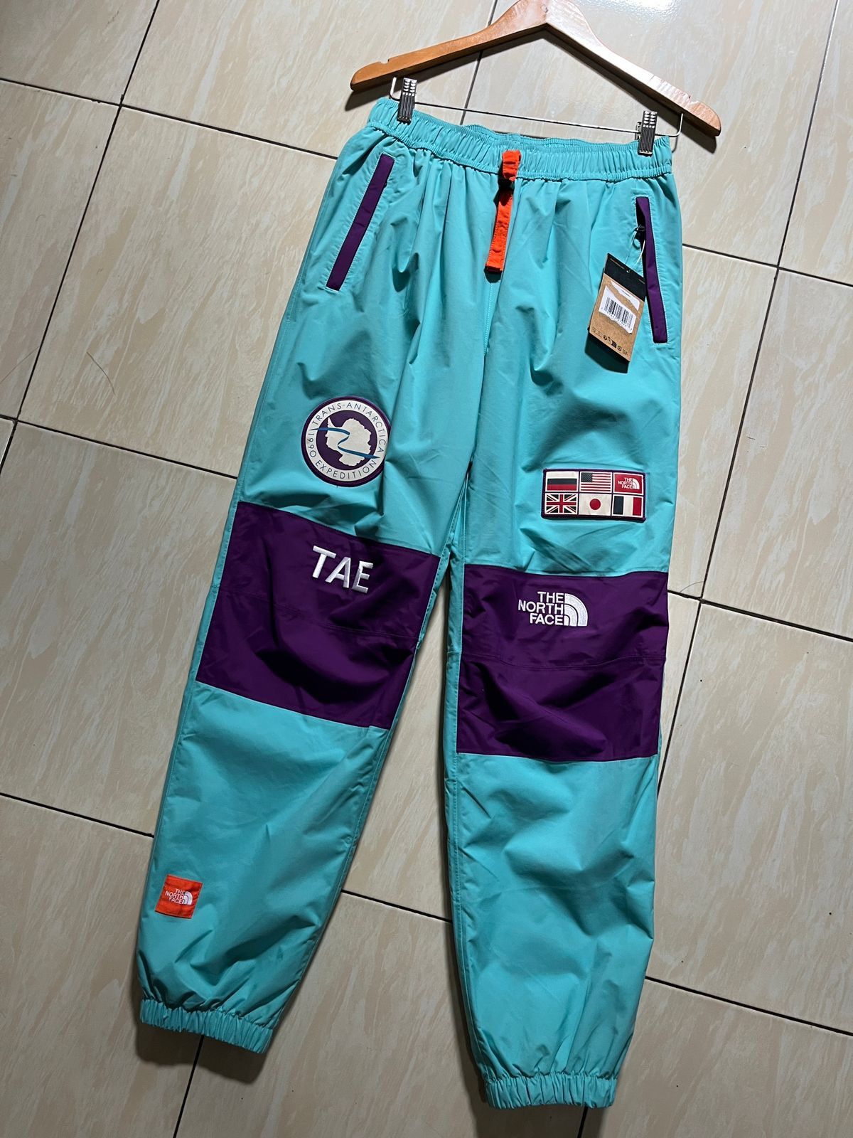パンツ 17ss Supreme North Face Antarctica pant Supreme x The North Face Antarctica Expedition Pant – CommonGround12