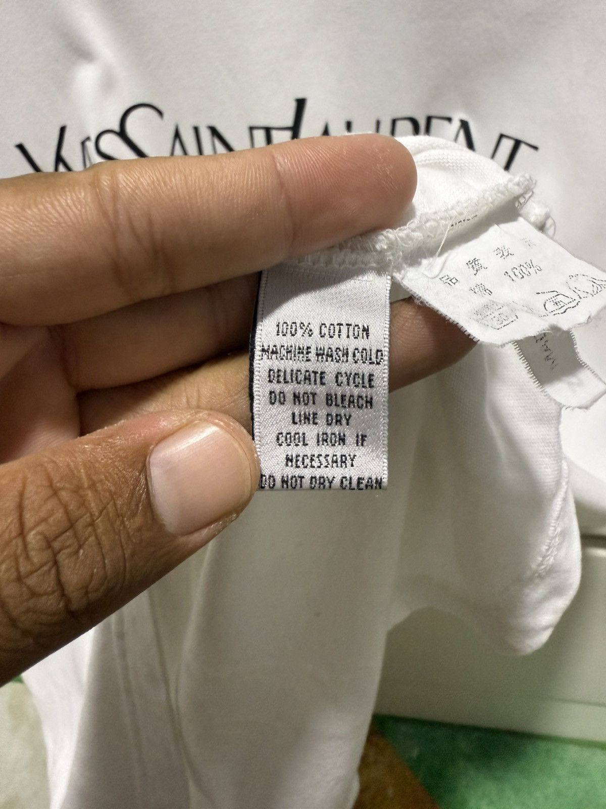 Yves Saint Laurent Vintage Yves Saint Laurent Spellout Tee Size US L / EU 52-54 / 3 - 4 Thumbnail