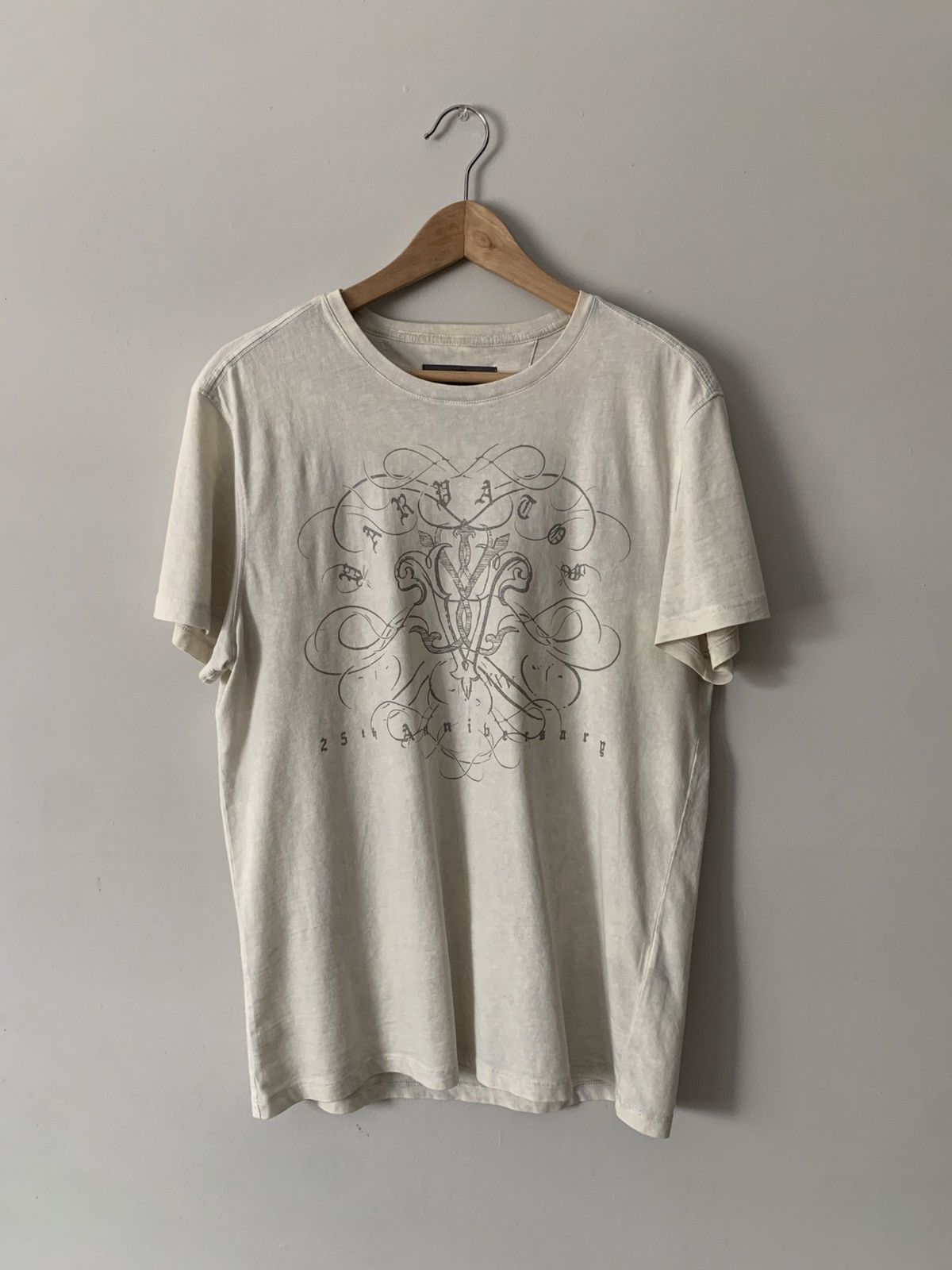 John Varvatos 25th Anniversary Graphic T-Shirt Size US M / EU 48-50 / 2 - 1 Thumbnail