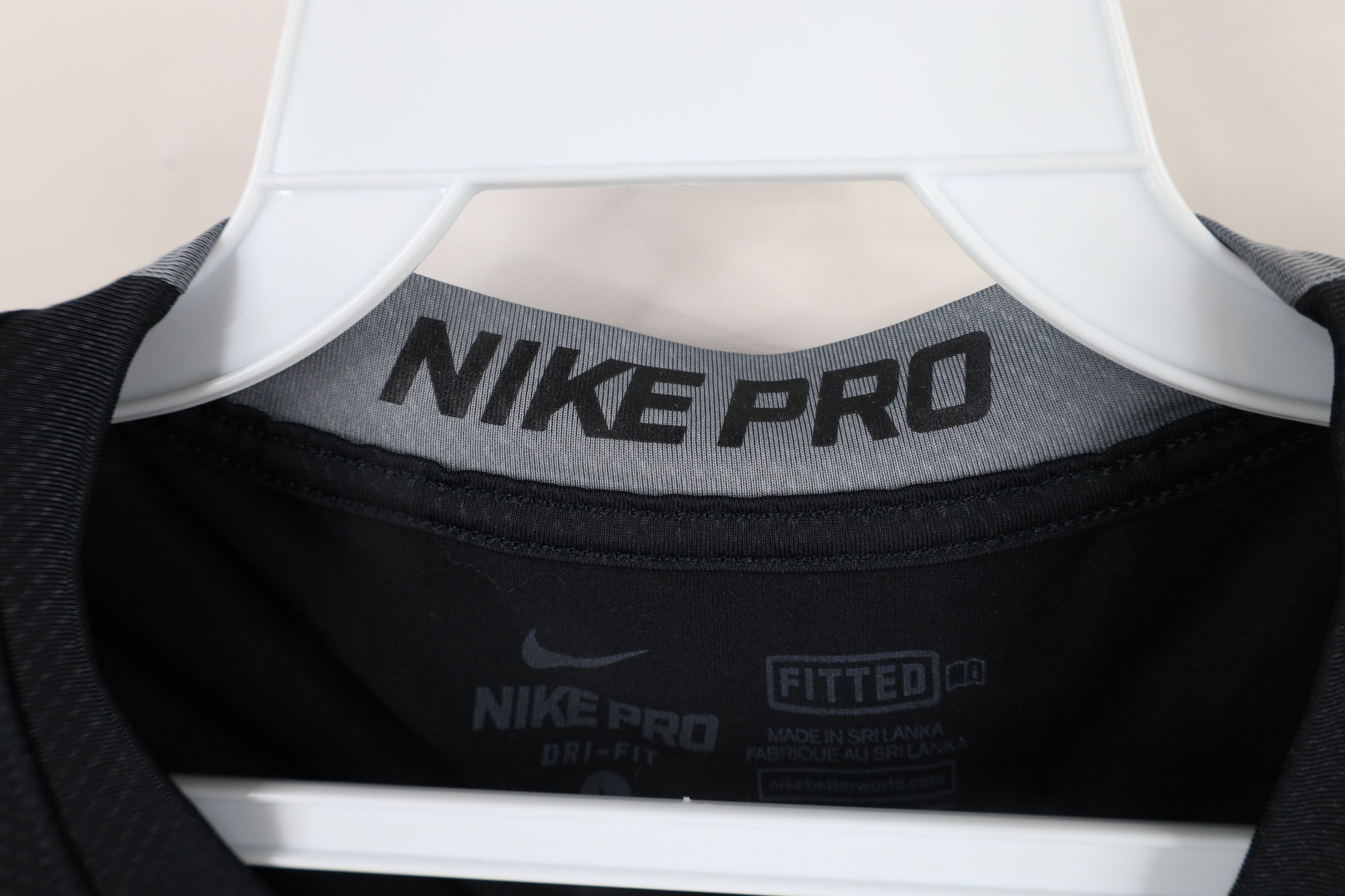 Nike × Vintage Nike Pro Compression Fitted Gym Training T-Shirt Black Size US L / EU 52-54 / 3 - 6 Thumbnail