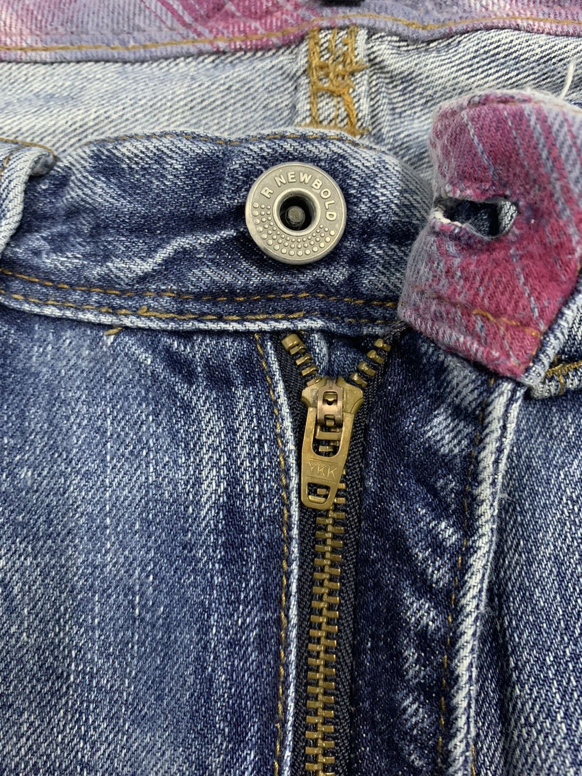 Paul Smith Vintage 90s R.Newbold Loose Fit Ripped Jeans by Paul Smith Size US 30 / EU 46 - 4 Thumbnail