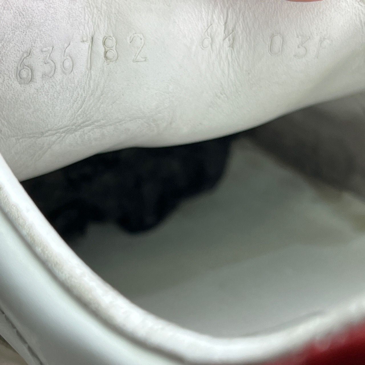 Gucci Gucci Womens White & Red Logo Webbing Low-Top Sneakers Size Size US 6.5 / IT 36.5 - 6 Thumbnail