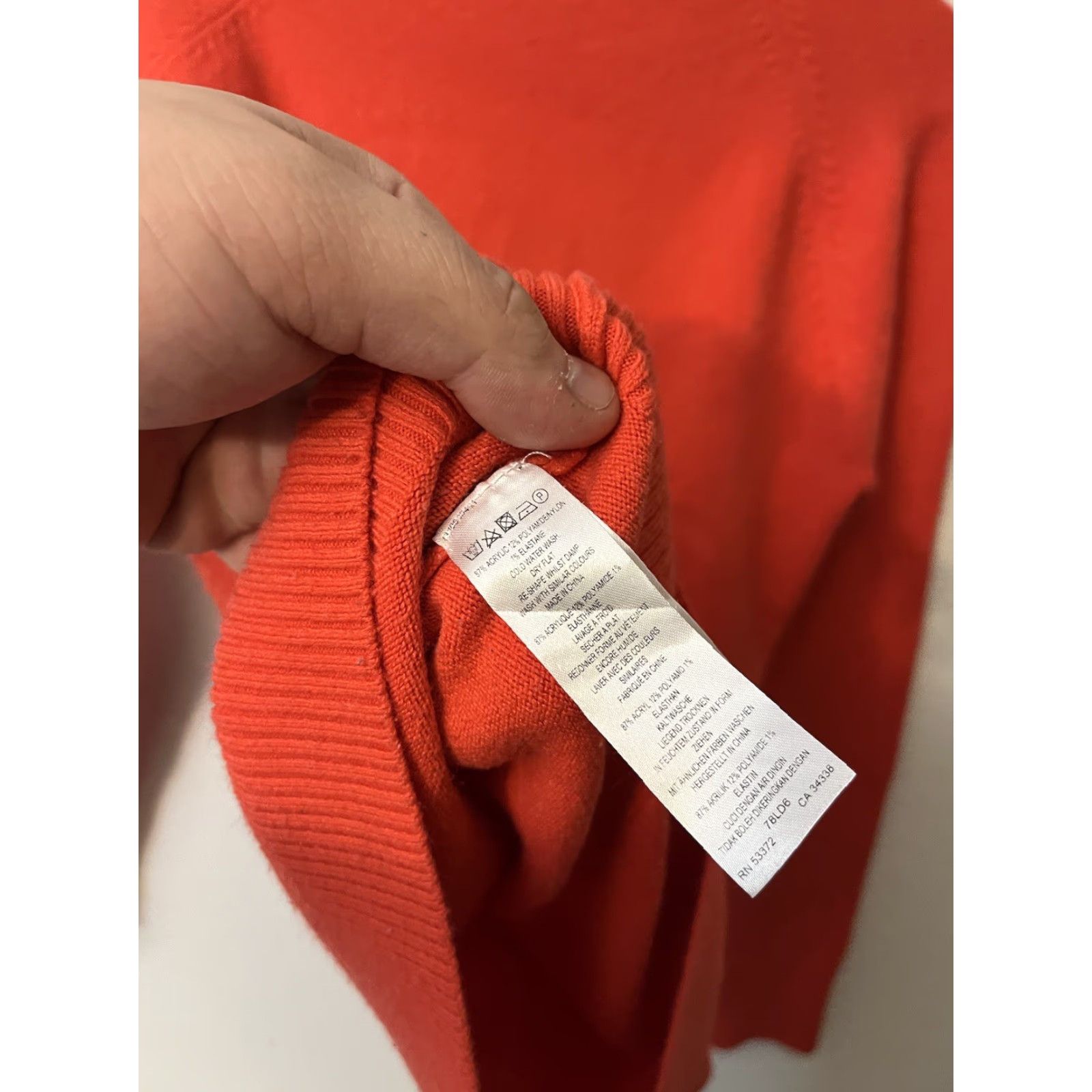 French Connection VINTAGE French Connection Women's Orange Sweater Size Small Acrylic Blend Shirt Womens Pullover Size S / US 4 / IT 40 - 5 Thumbnail