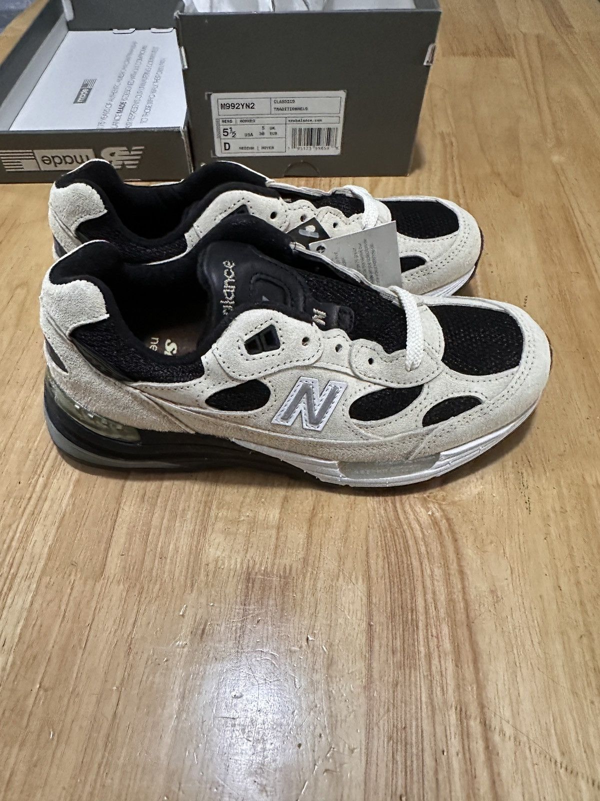 New Balance New Balance x Studio FY7 992 us5.5 Size US 5.5 / EU 38 - 1 Thumbnail