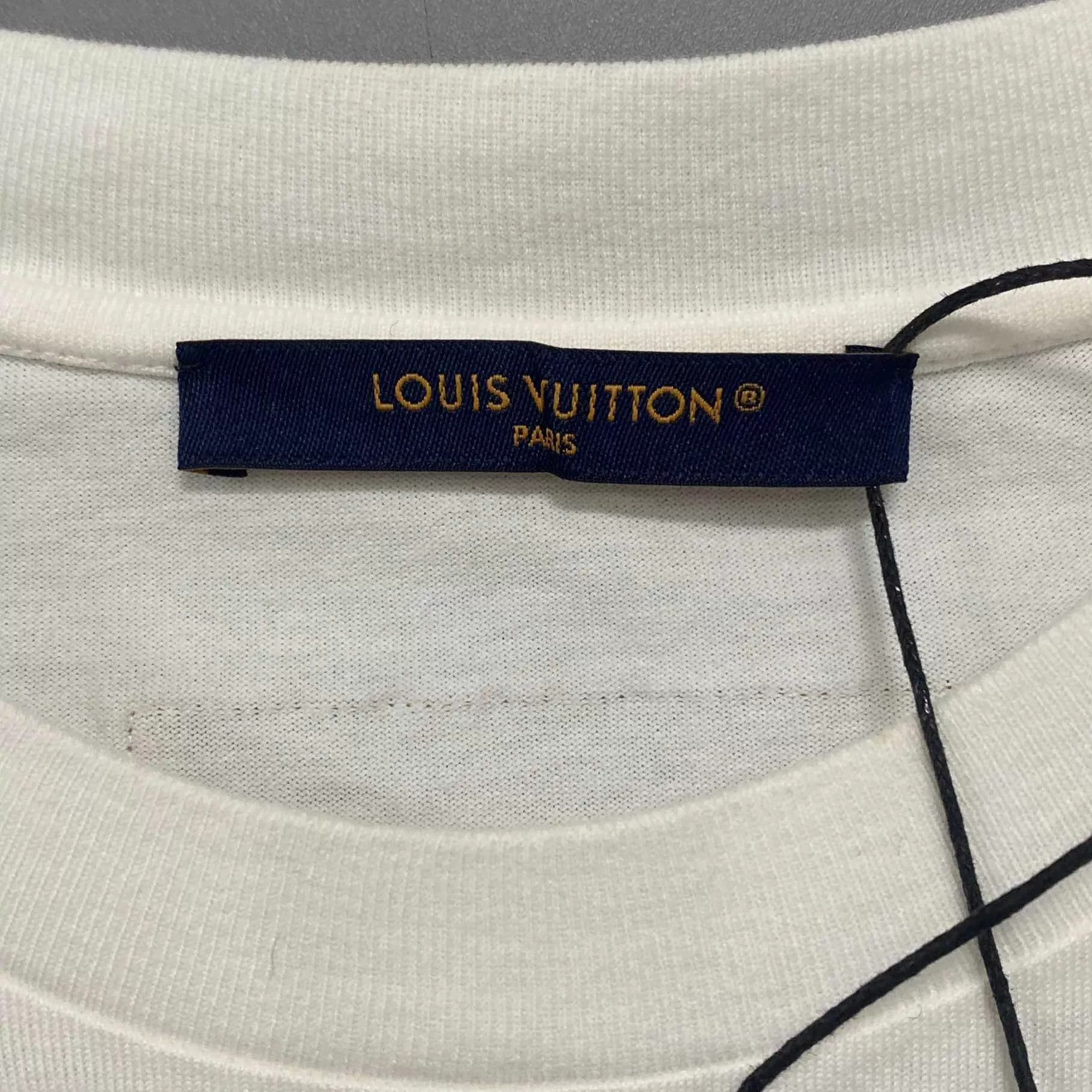 Louis Vuitton LV embossed logo hoodie XL Size US XL / EU 56 / 4 - 4 Thumbnail