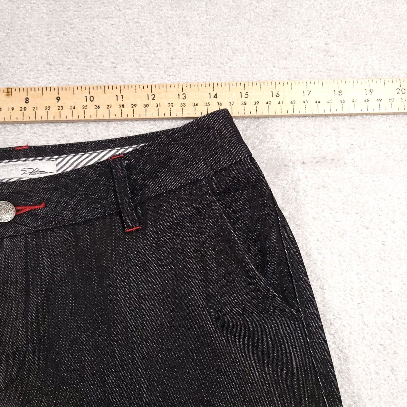 Vintage Chicos Platinum Jeans Women's 0.5 Tall Black Retro Mid Rise Flare 29x32 Jeans Chico's Brand Womens Mens? Size 29" - 7 Thumbnail
