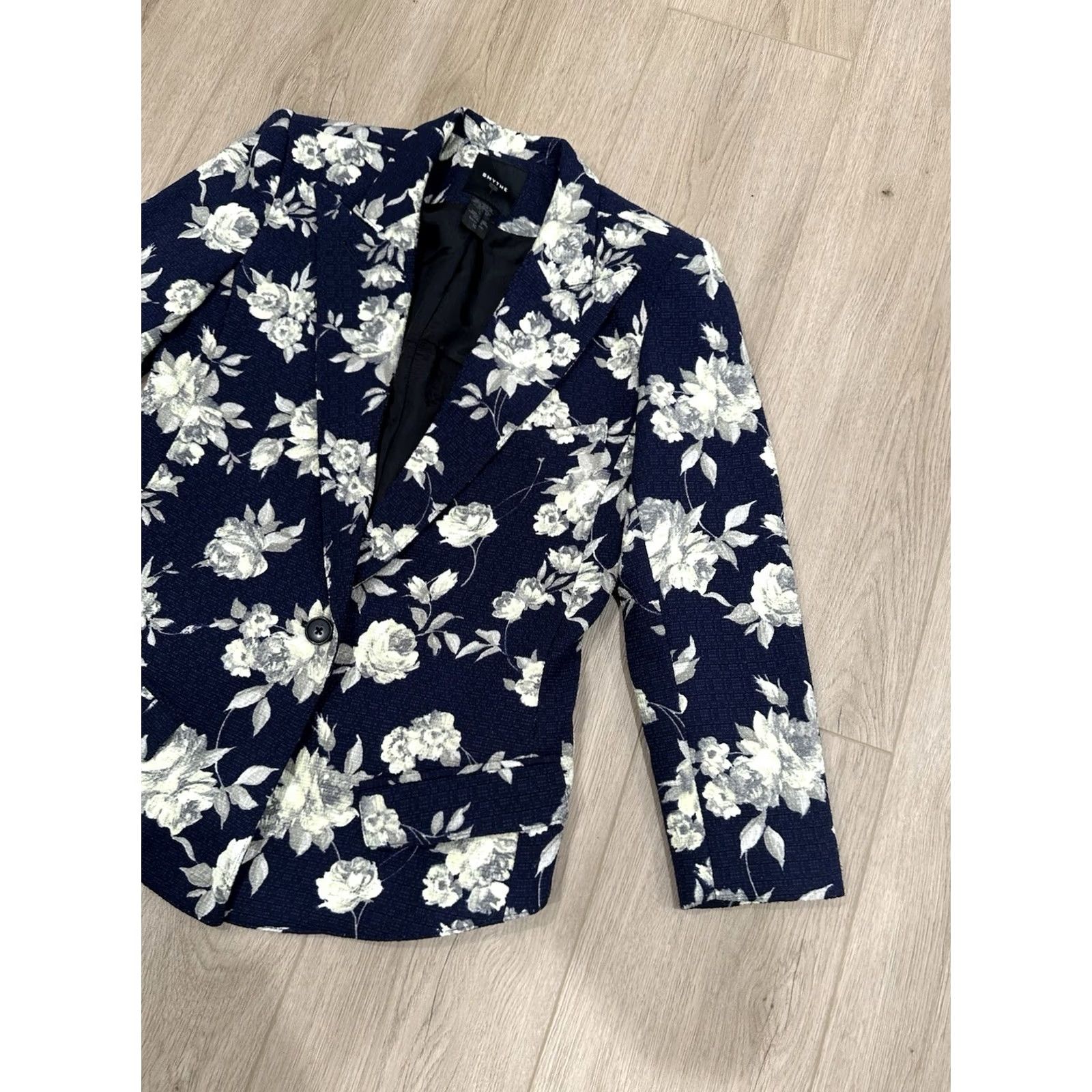 SMYTHE Smythe Blazer Shirt? No — Smythe Blazer Floral Blue 10 Long Sleeve Buttoned Short Jacket Women Vintage? Size L / US 10 / IT 46 - 2 Thumbnail